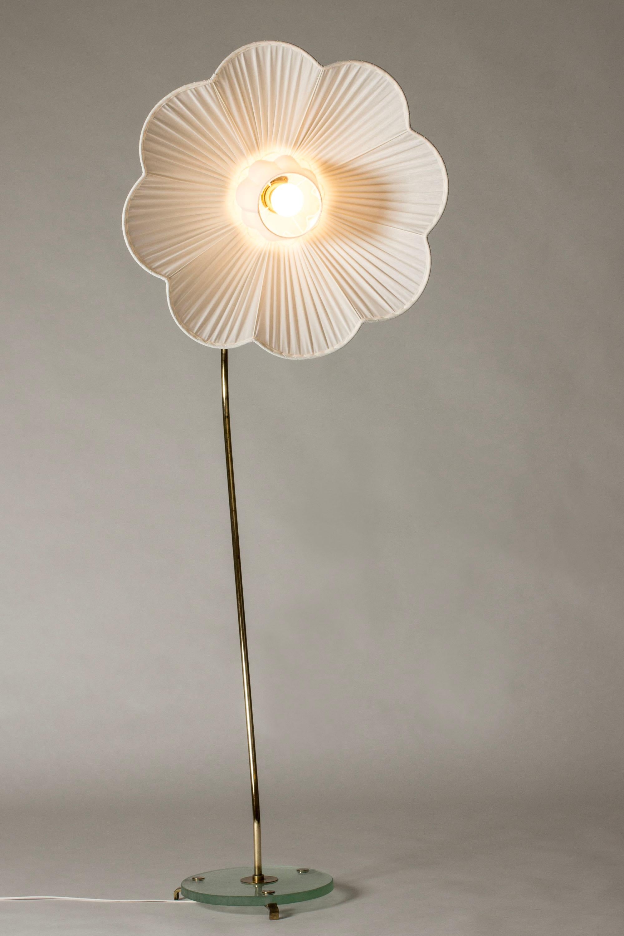 Lampadaire suédois moderniste du milieu du siècle dernier, Suède, années 1940 Bon état - En vente à Stockholm, SE