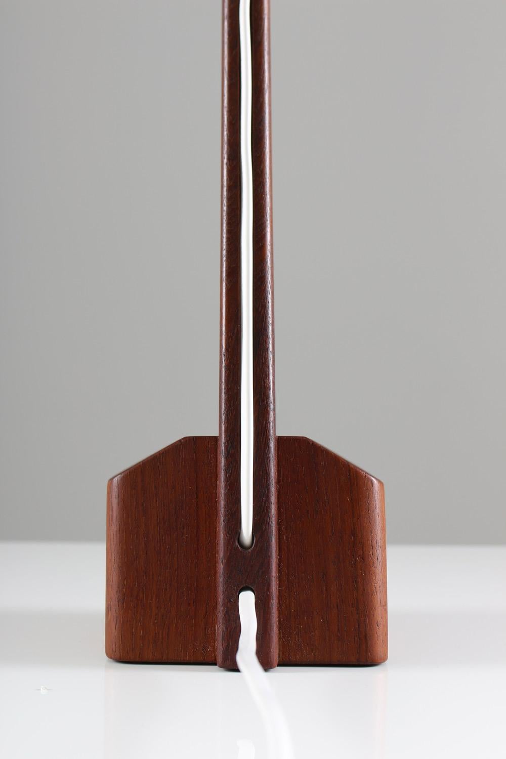 Swedish Midcentury Table Lamp in Acrylic and Teak, 1950s In Good Condition In Karlstad, SE