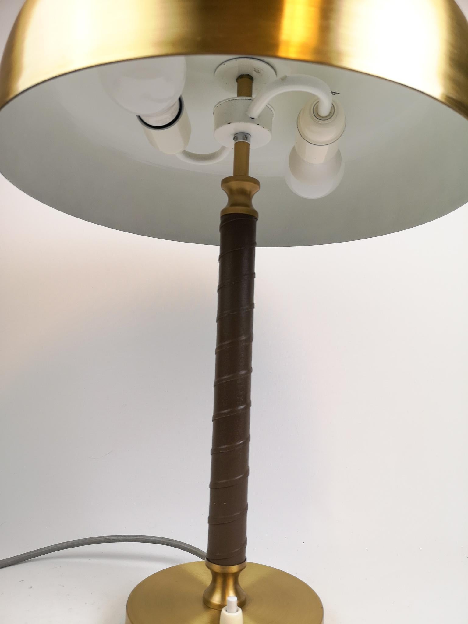 Mid-20th Century Swedish Midcentury Table Lamp in Brass and Leather by Boréns