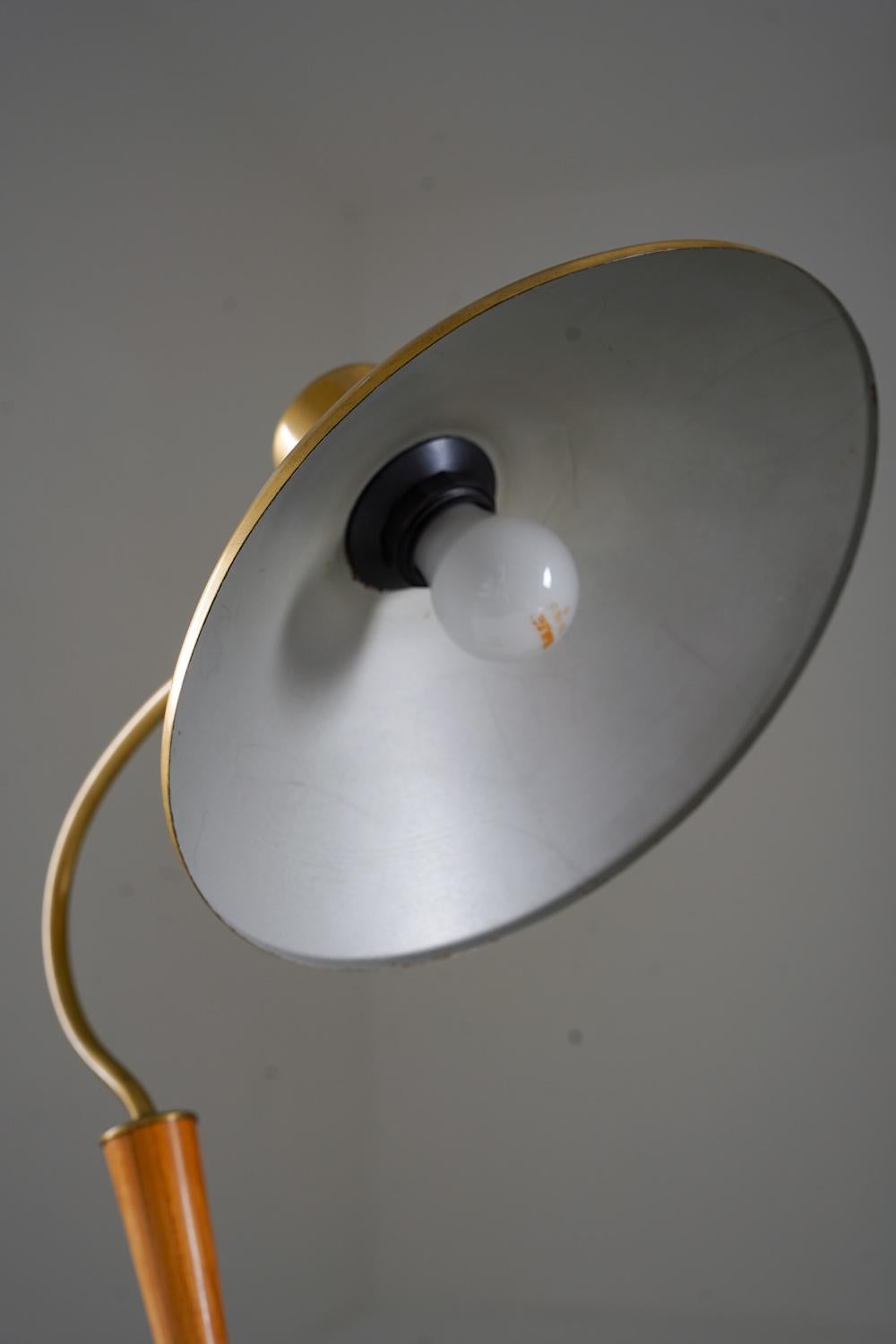 Swedish Midcentury Table Lamp in Brass by Malmströms 3