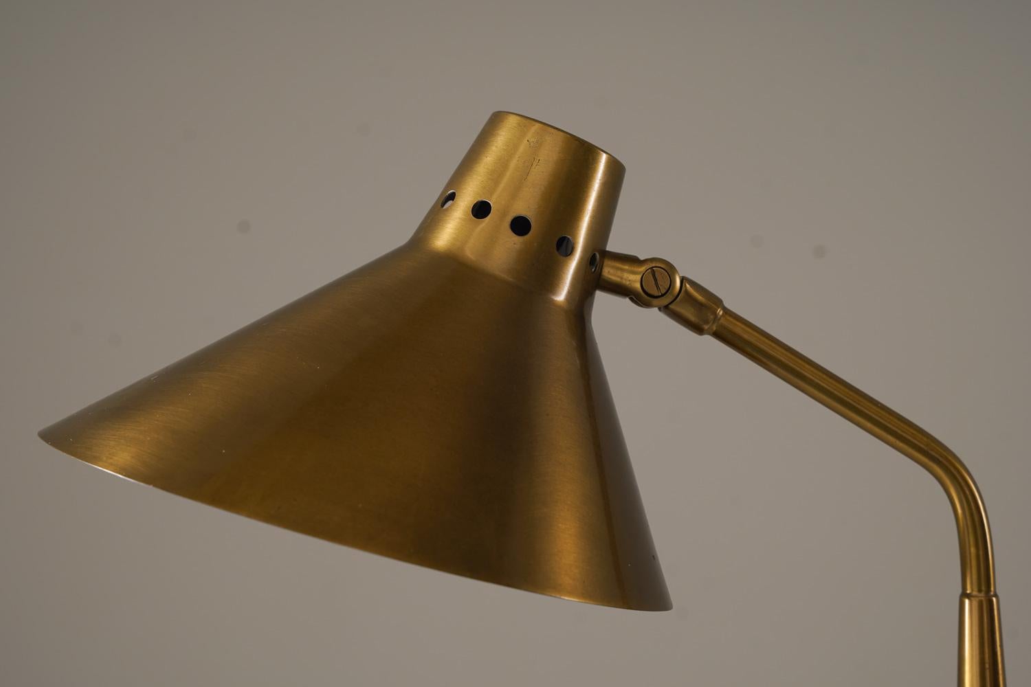 Swedish Midcentury Table Lamp in Perforated Brass For Sale 3