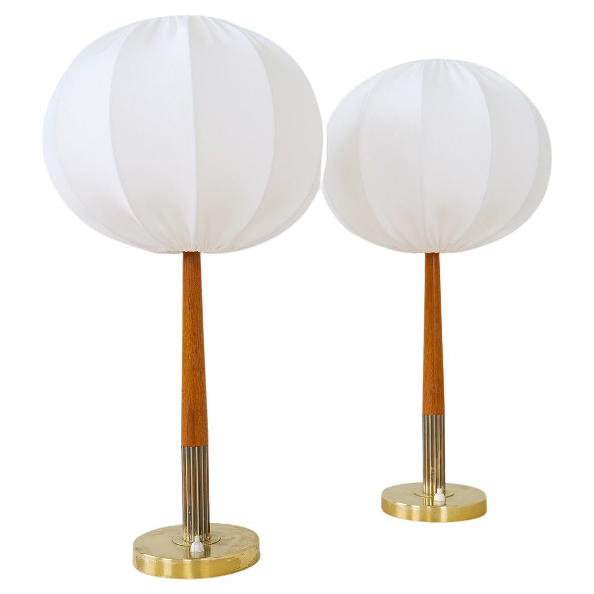 Swedish Midcentury Table Lamps in Brass, Teak and Cotton Shades "Boréns" 1960s For Sale