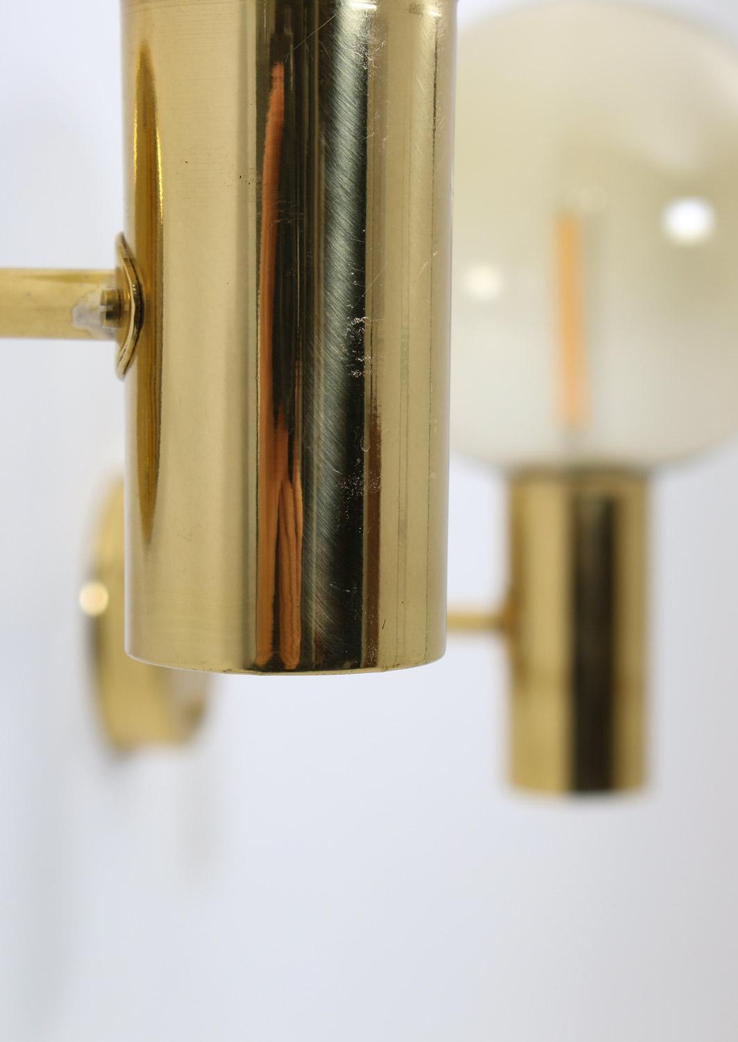 Swedish Midcentury Wall Lamps in Brass and Glass by Hans-Agne Jakobsson In Good Condition In Karlstad, SE