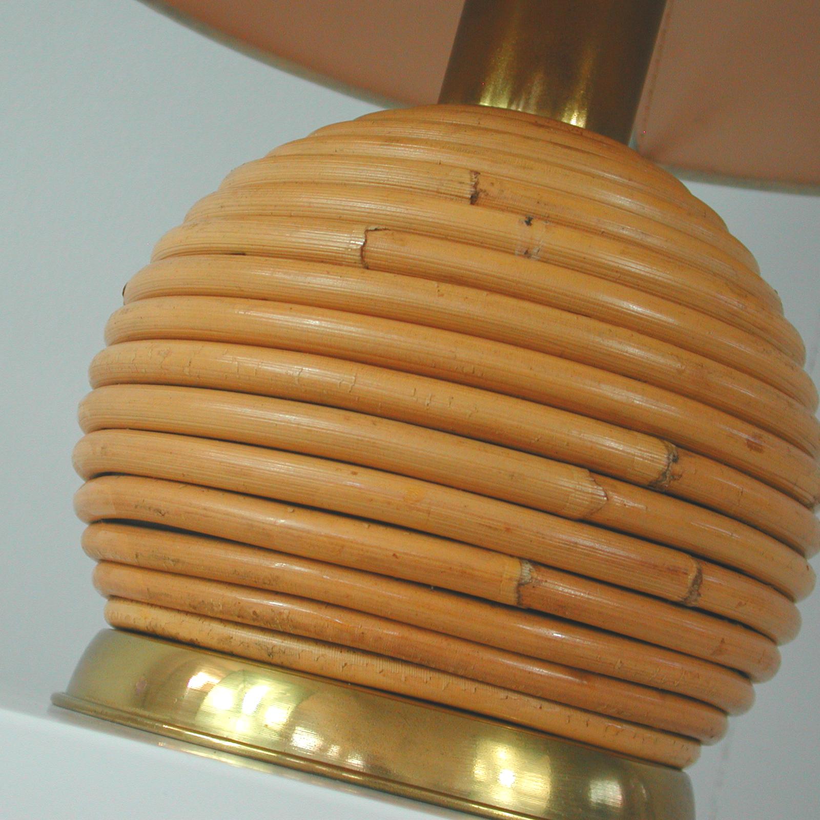 Swedish Midcentury Wicker and Brass Globe Table Lamp, 1960s For Sale 3