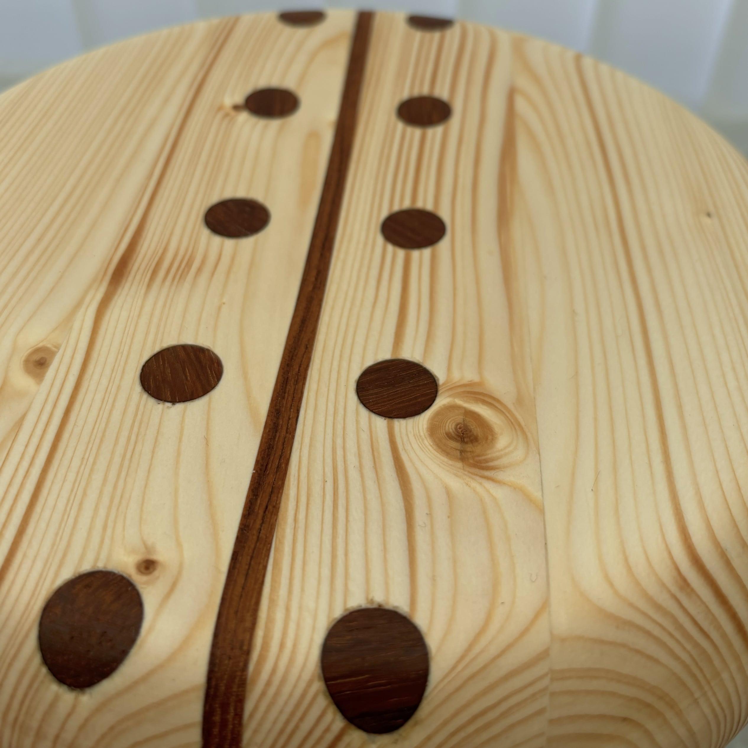 Teck Tabouret de traite suédois en pin et teck par Andreas Zätterqvist en vente