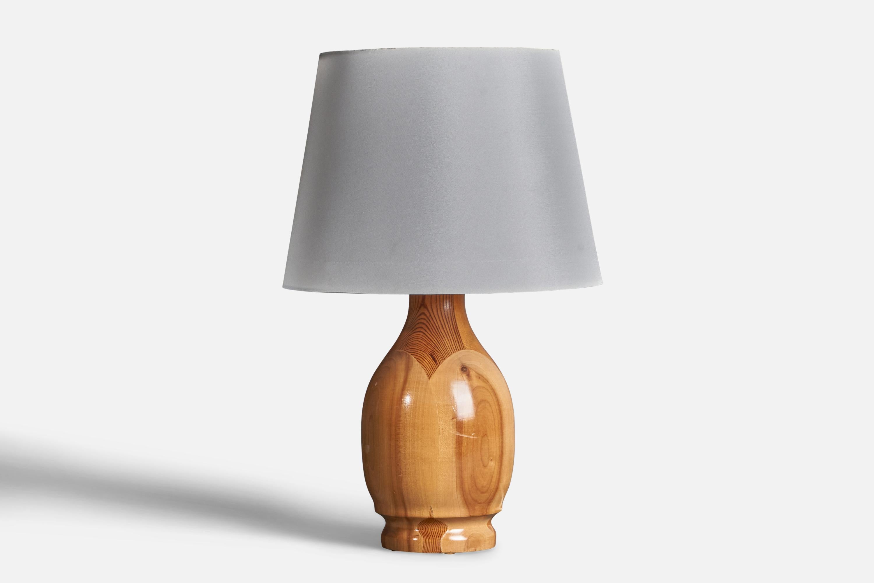 Late 20th Century Swedish, Minimalist Table Lamp, Solid Pine, Rattan, Sweden, 1989 For Sale
