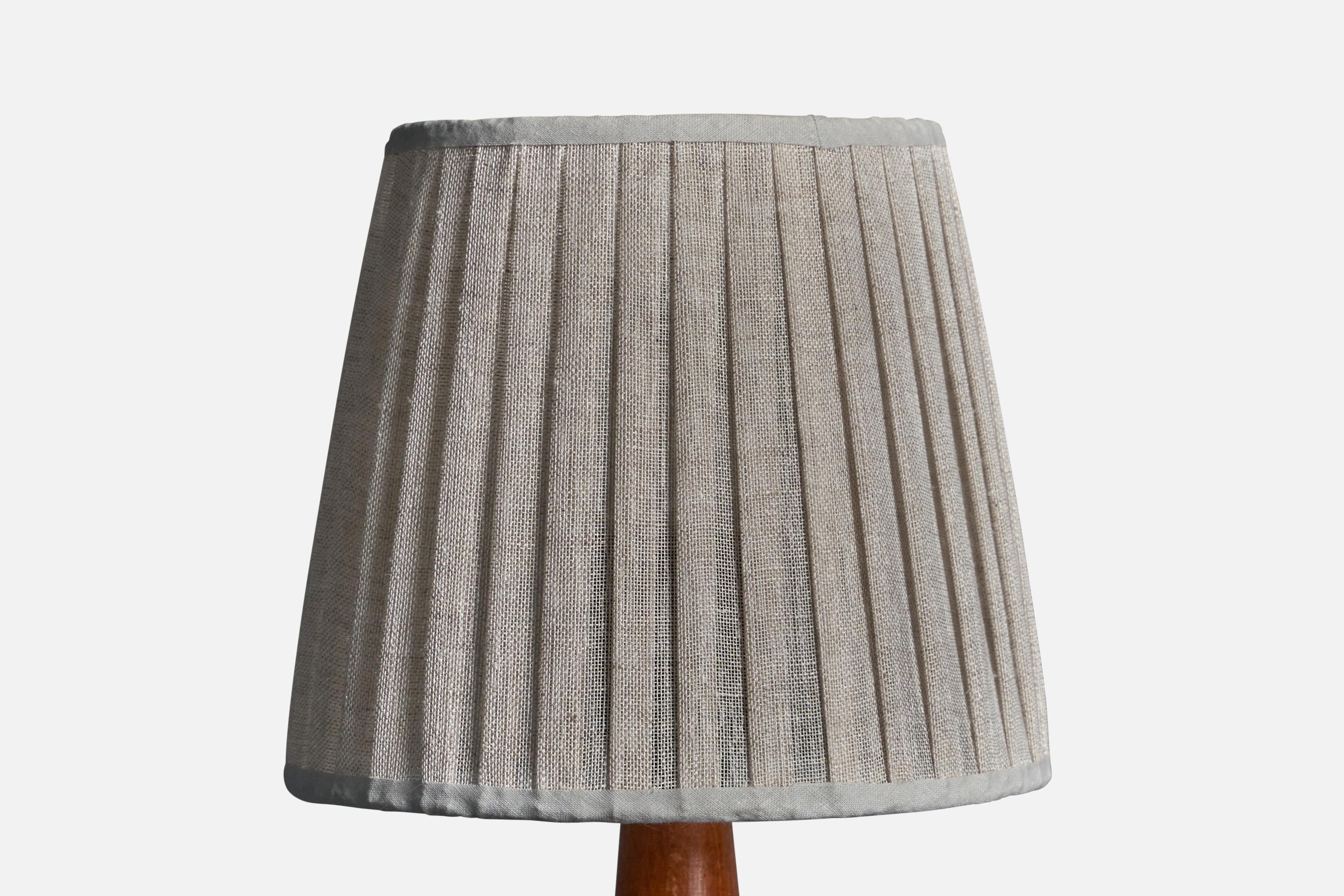 Mid-Century Modern Swedish, Minimalist Table Lamp, Solid Stained Oak, Sweden, 1960s For Sale