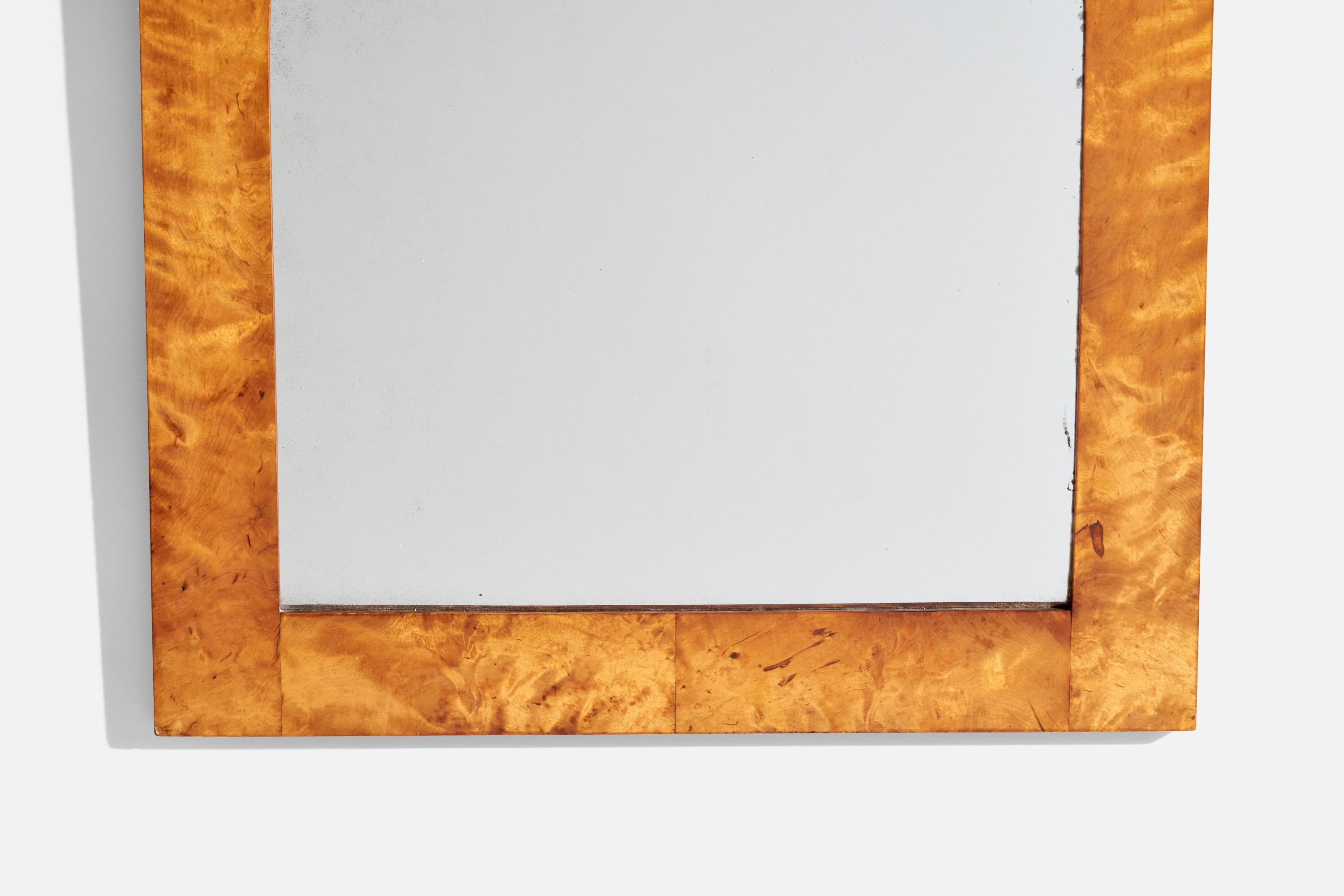 Milieu du XXe siècle Miroir suédois, bois de ronce, verre de miroir original, Suède, années 1930 en vente