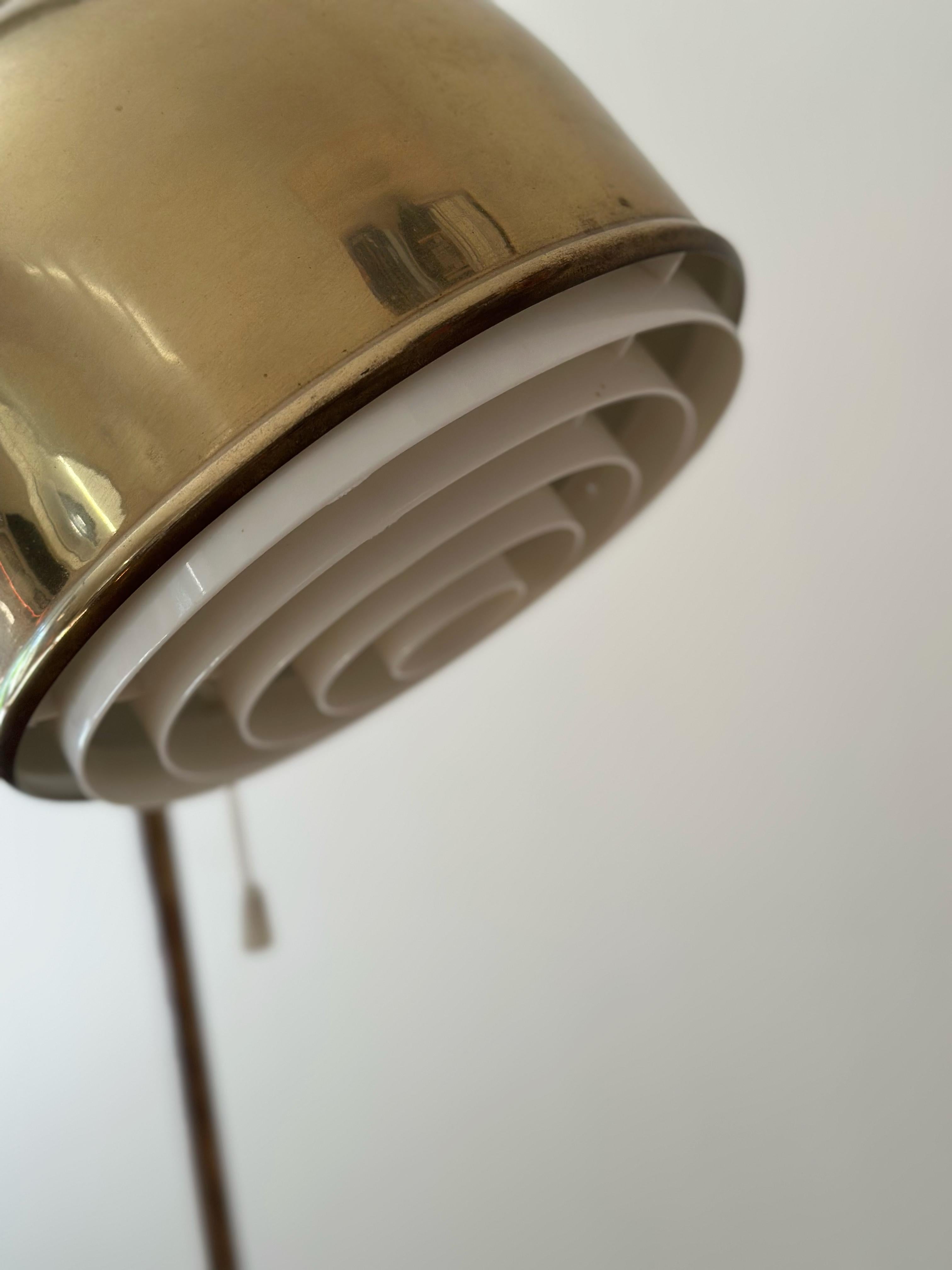 Laiton Lampadaire Mod suédois G-075 par Bergboms, années 1960, incl DIFFUSER PLASTIC ORIGINAL en vente