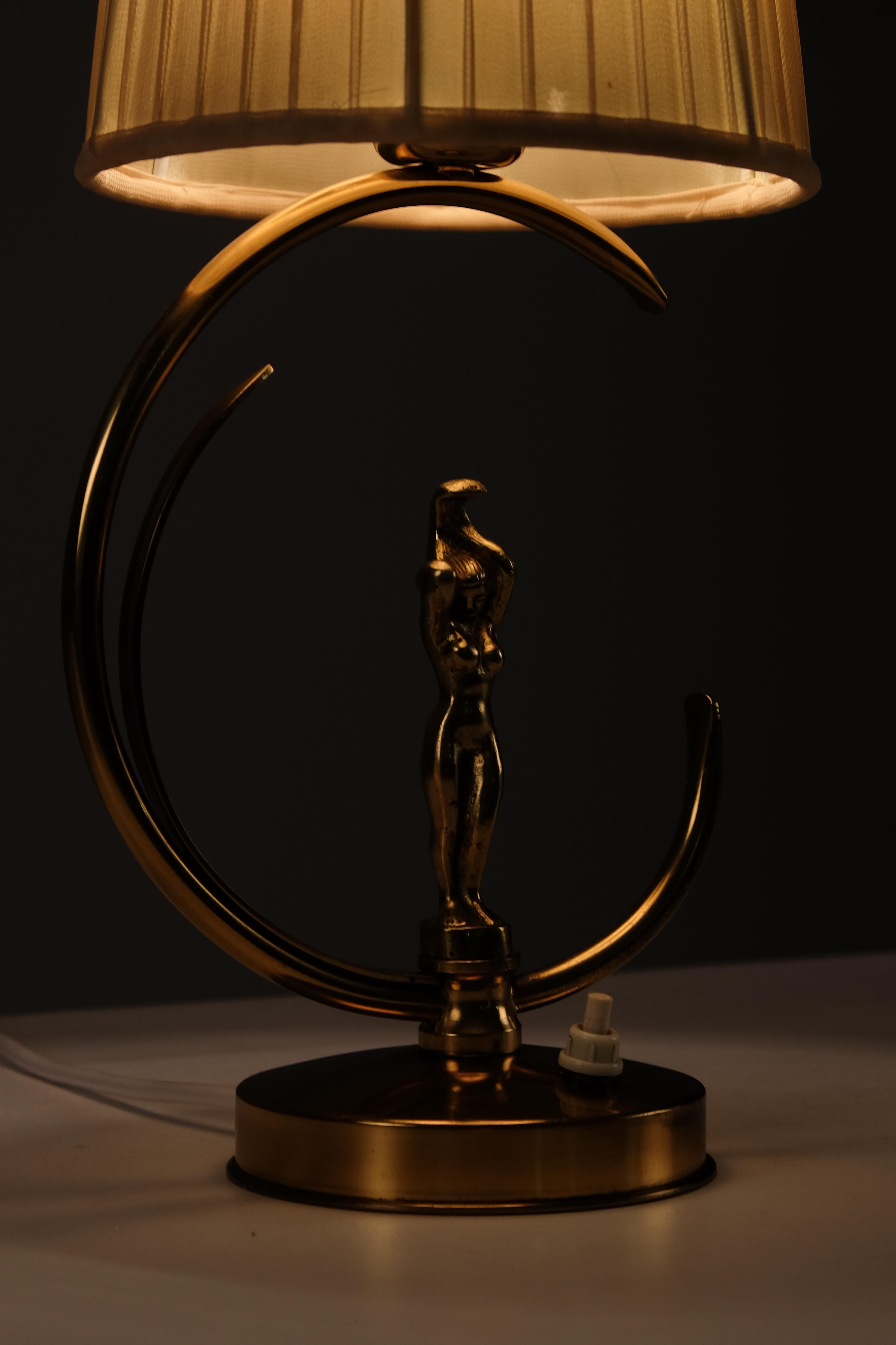 Schwedische Moden-Tischlampe aus Messing, 1950er-Jahre (Skandinavische Moderne) im Angebot
