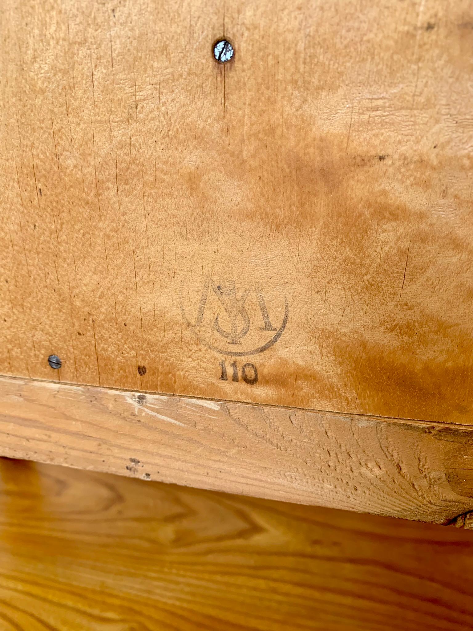 Swedish Modern 1940s Cabinet by Åby Möbelfabrik 1