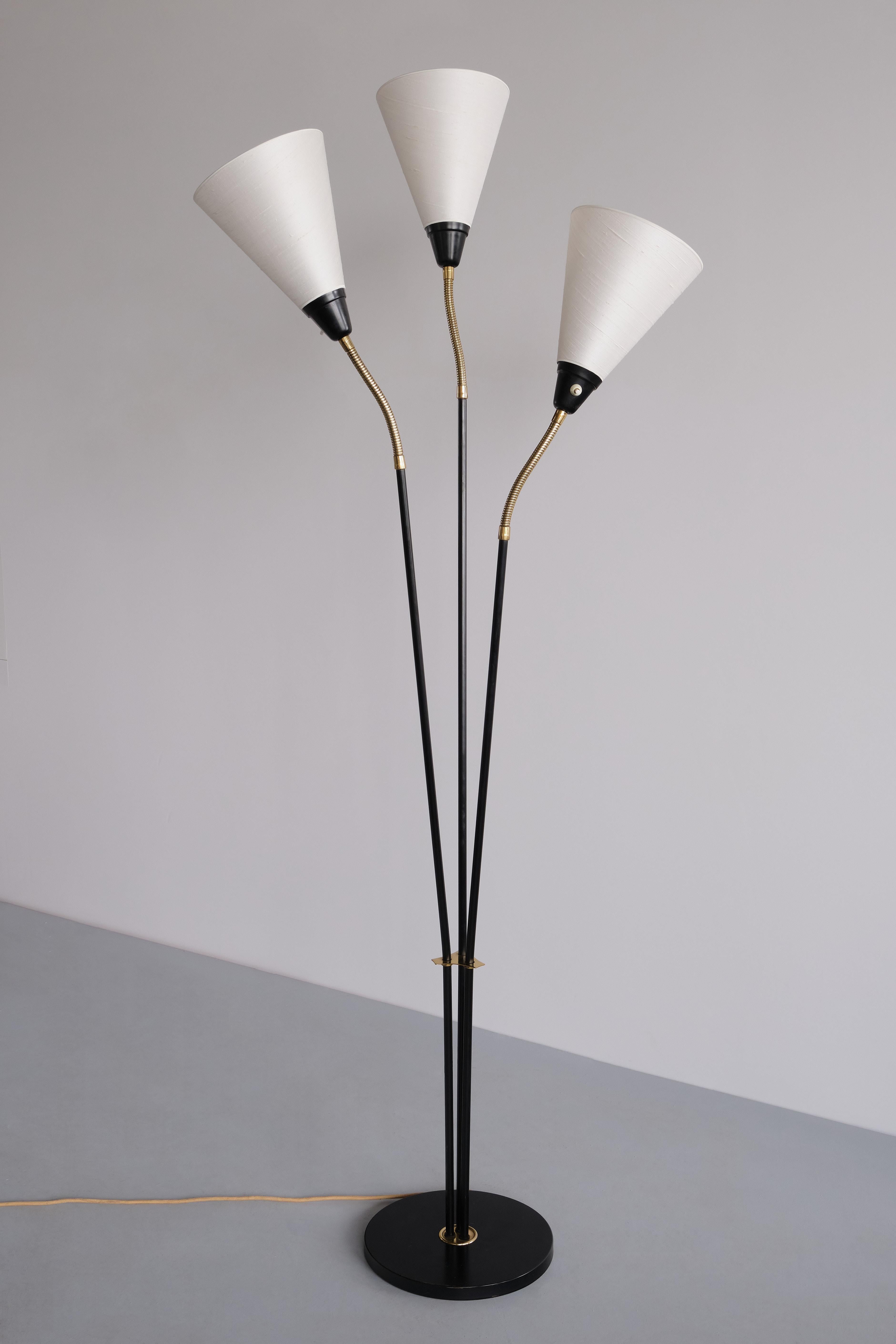 Swedish Modern Adjustable Three Arm Floor Lamp in Metal, Brass and Silk, 1950s For Sale 4