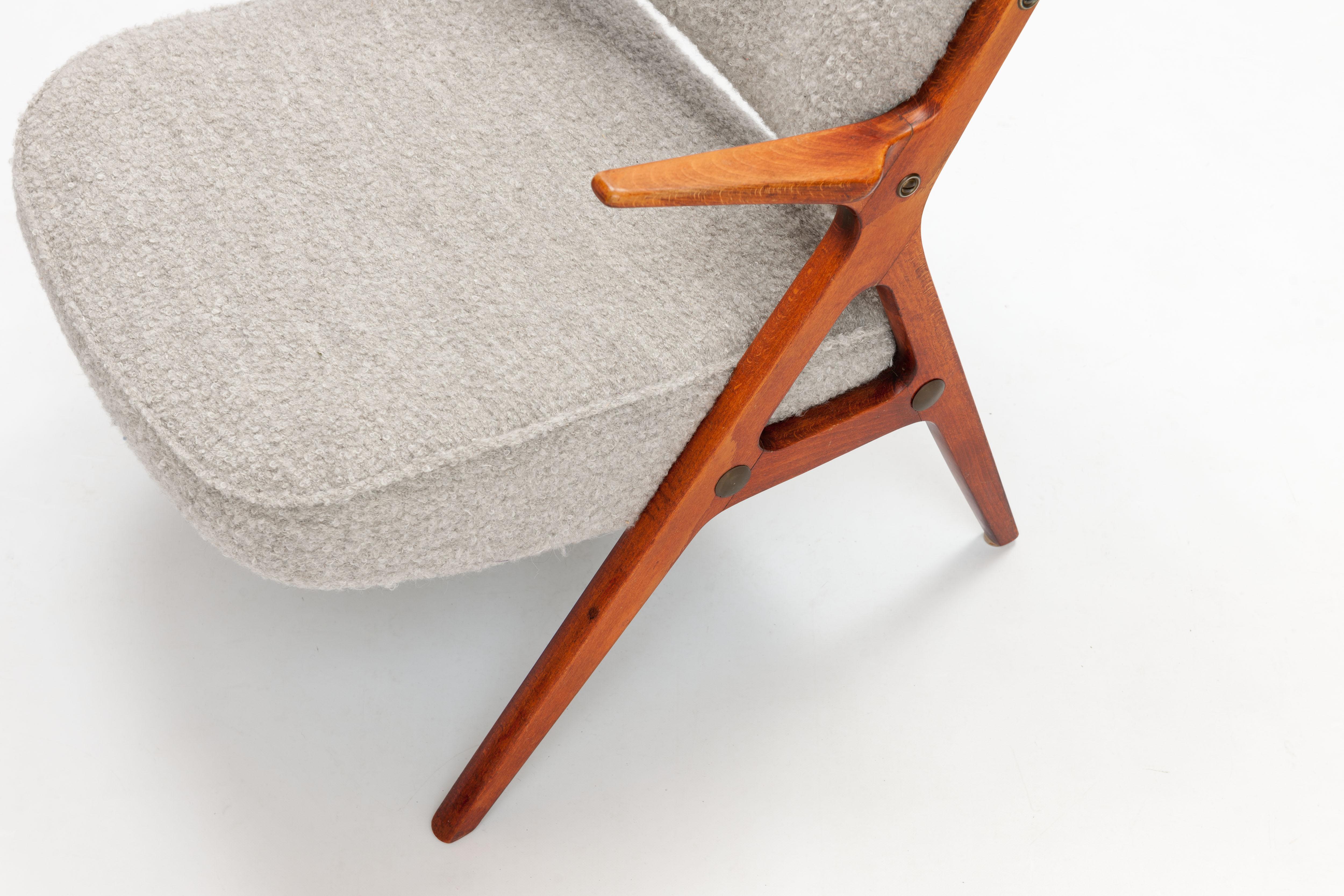 Swedish Modern Armchair in Alpaca Wool Upholstery by Bröderna Anderssons 1