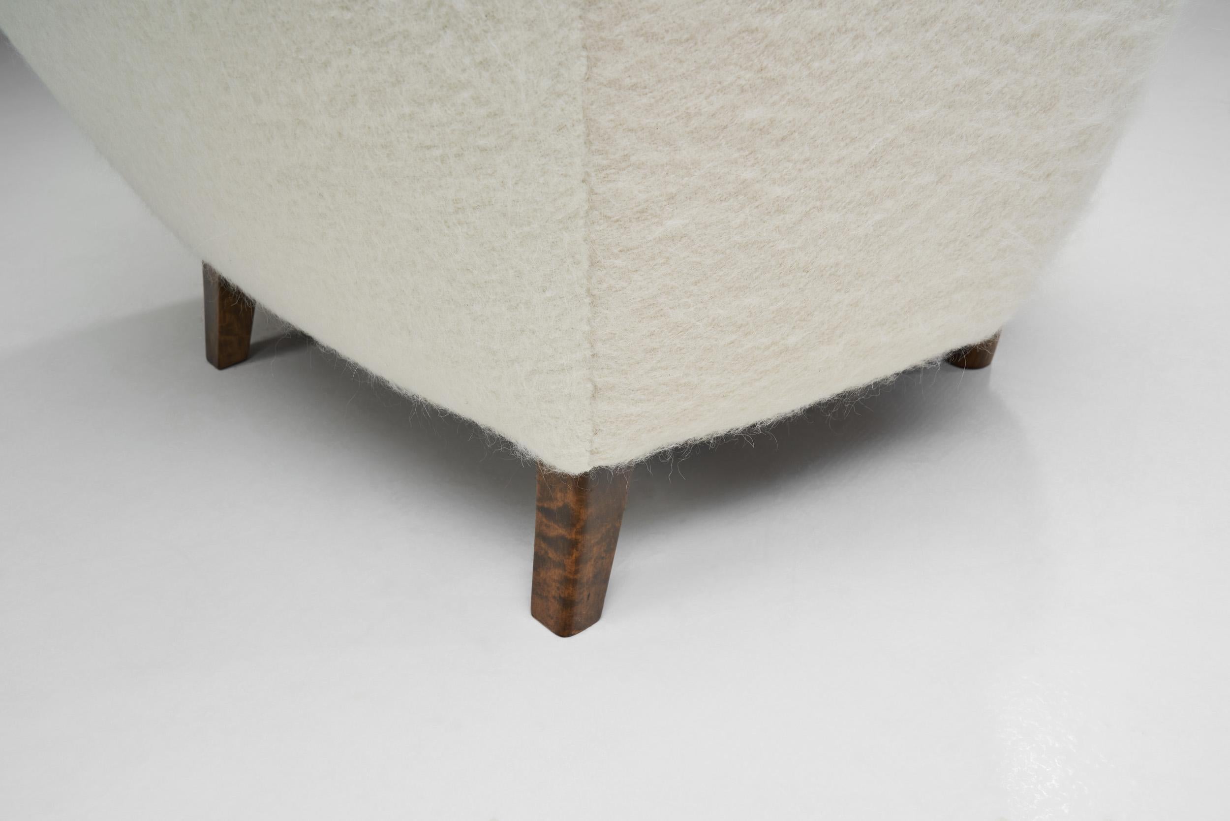 Swedish Modern Armchairs with Elm Legs, Sweden 1950s For Sale 10