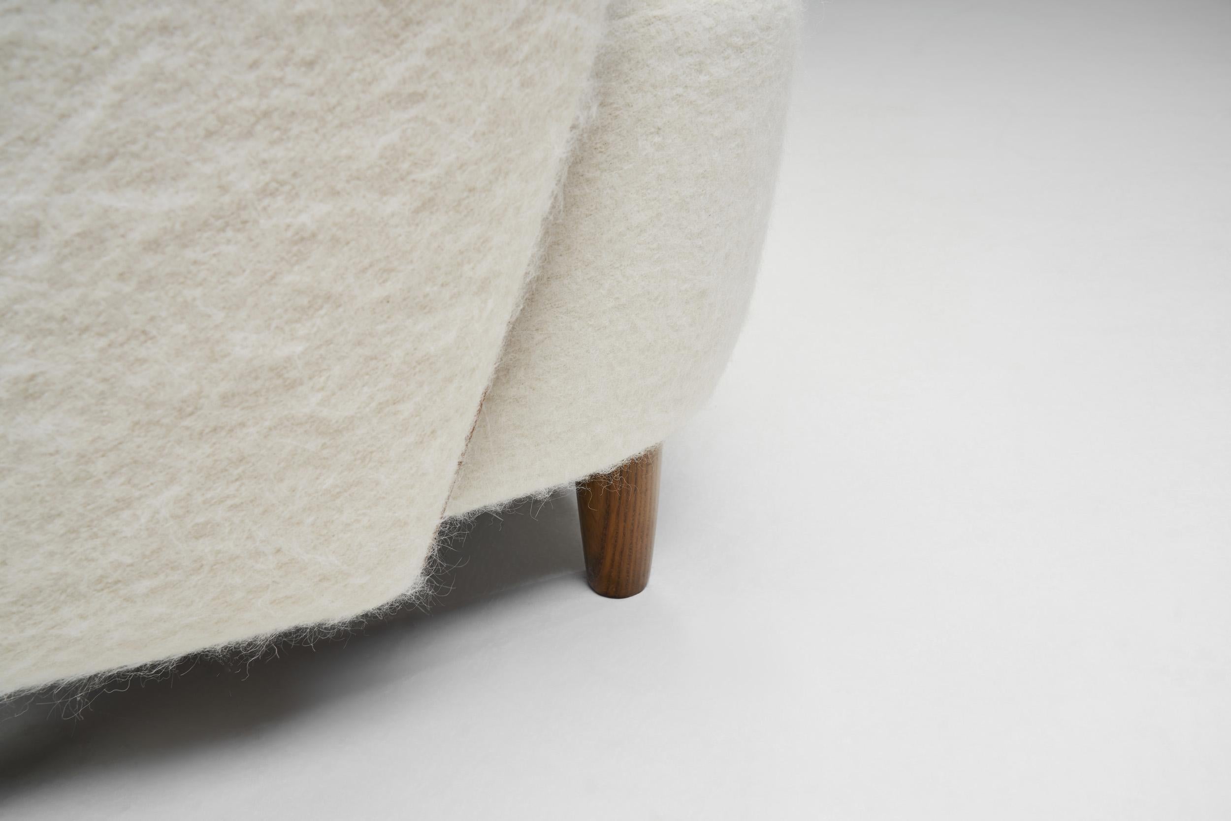 Swedish Modern Armchairs with Elm Legs, Sweden 1950s For Sale 12