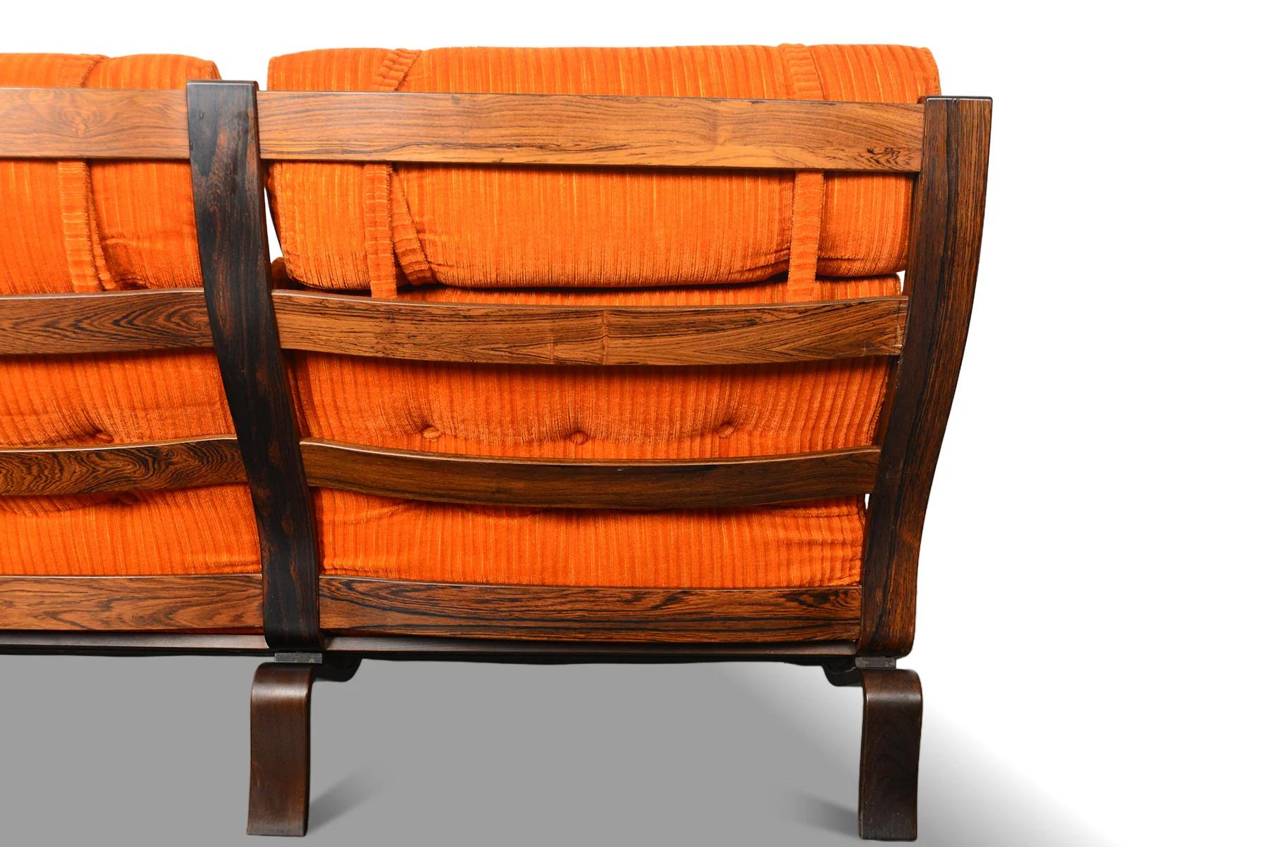 Swedish Modern Bent Rosewood Sofa by Lindlofs Mobler For Sale 3