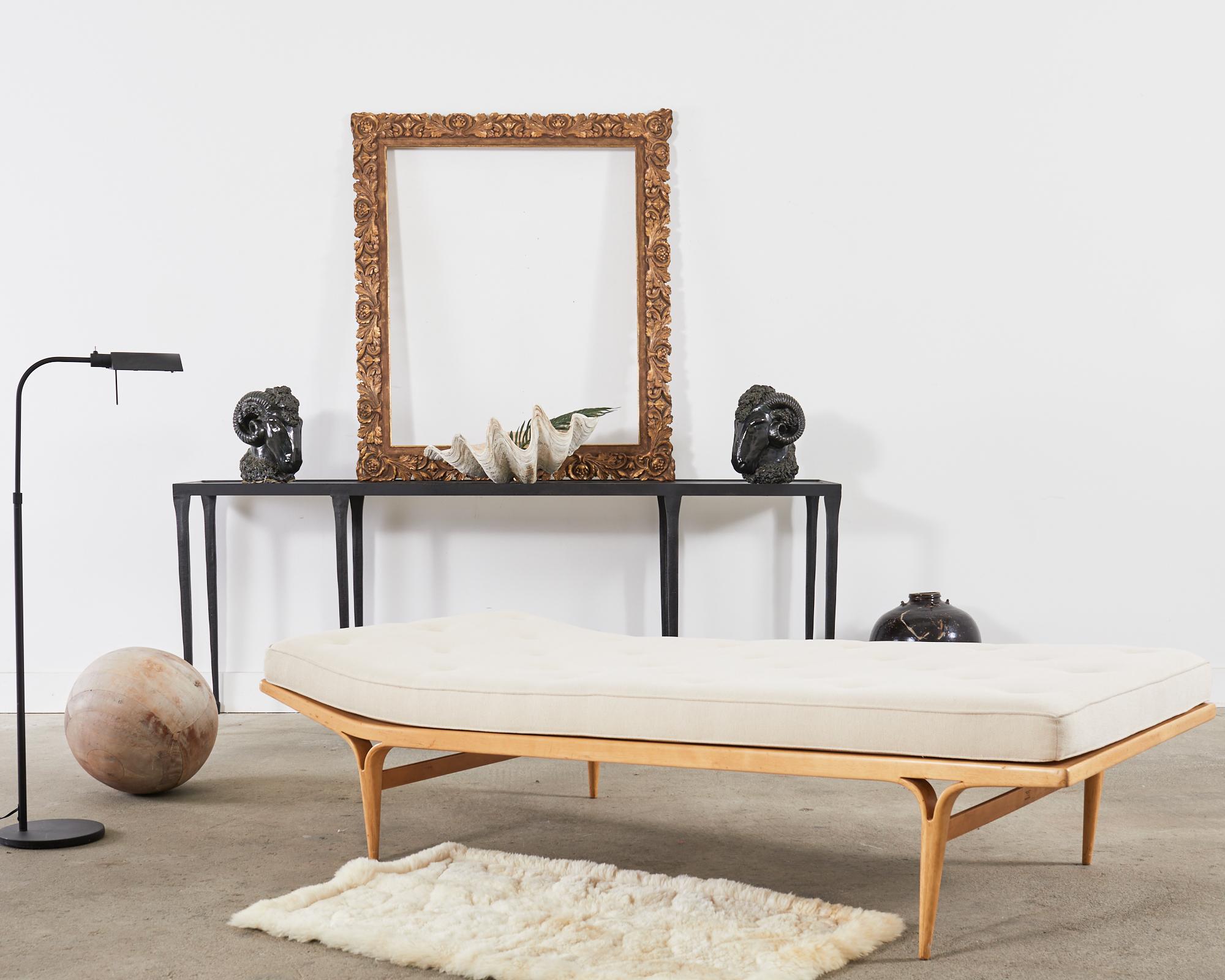 Sublime stamped Berlin daybed model #T303 designed by Bruno Mathsson for Firma Karl Mathsson in Varnamo, Sweden 1960. Crafted from blonde beechwood in the Scandinavian modern style originally featured at the International Exhibition in Berlin 1957.