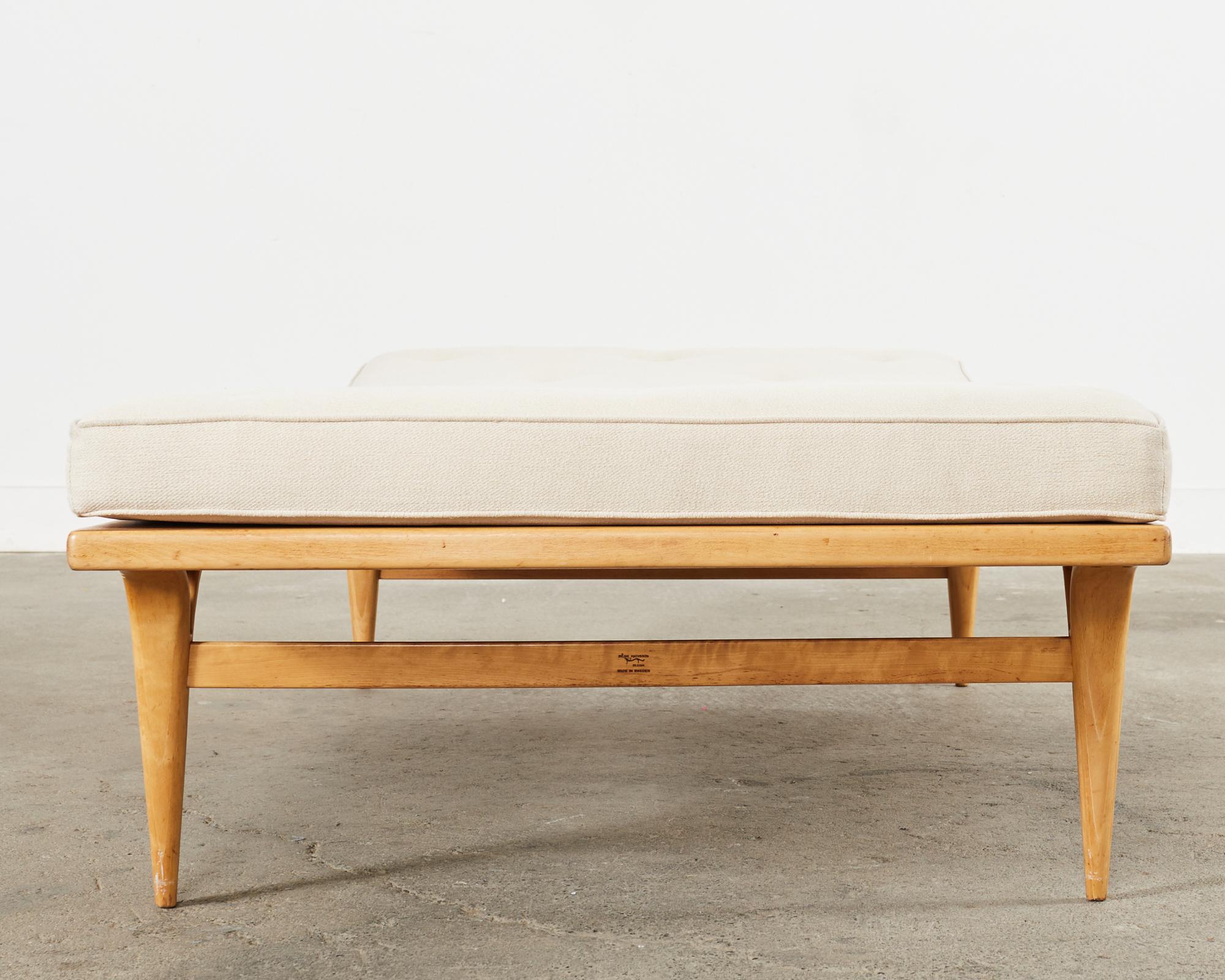 Swedish Modern Berlin Daybed T303 by Bruno Mathsson 1960 For Sale 1