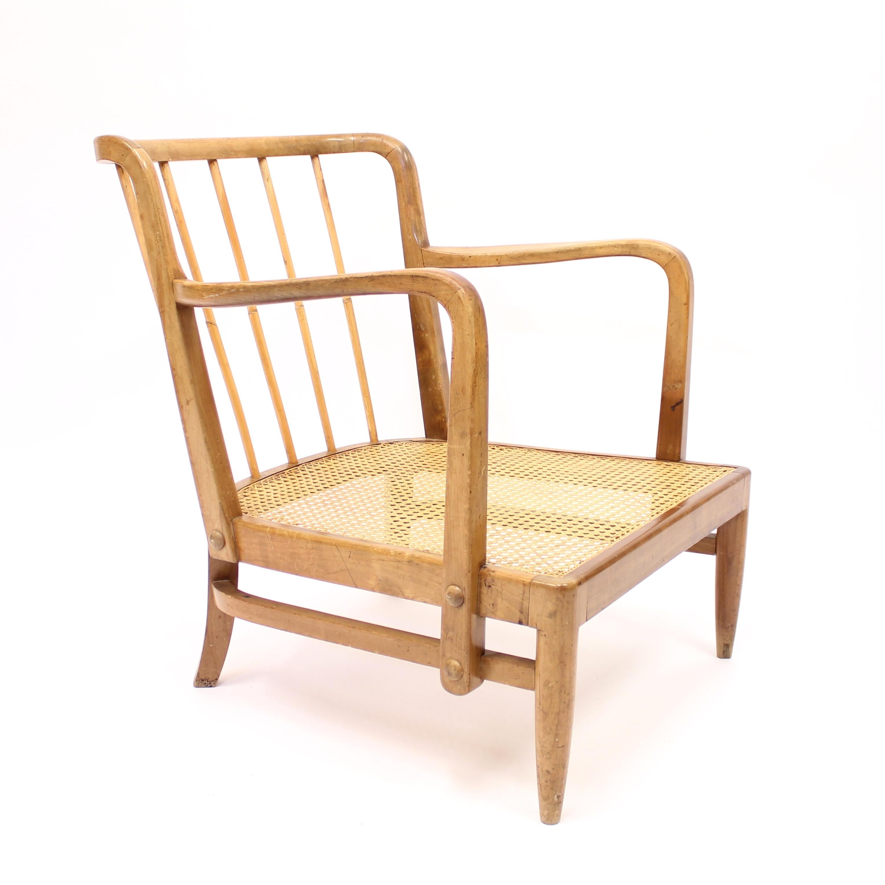 Scandinavian Modern Swedish Modern Birch, Bambu & Rattan Longe Chair, Attr. to Otto Schulz, ca 1940 For Sale