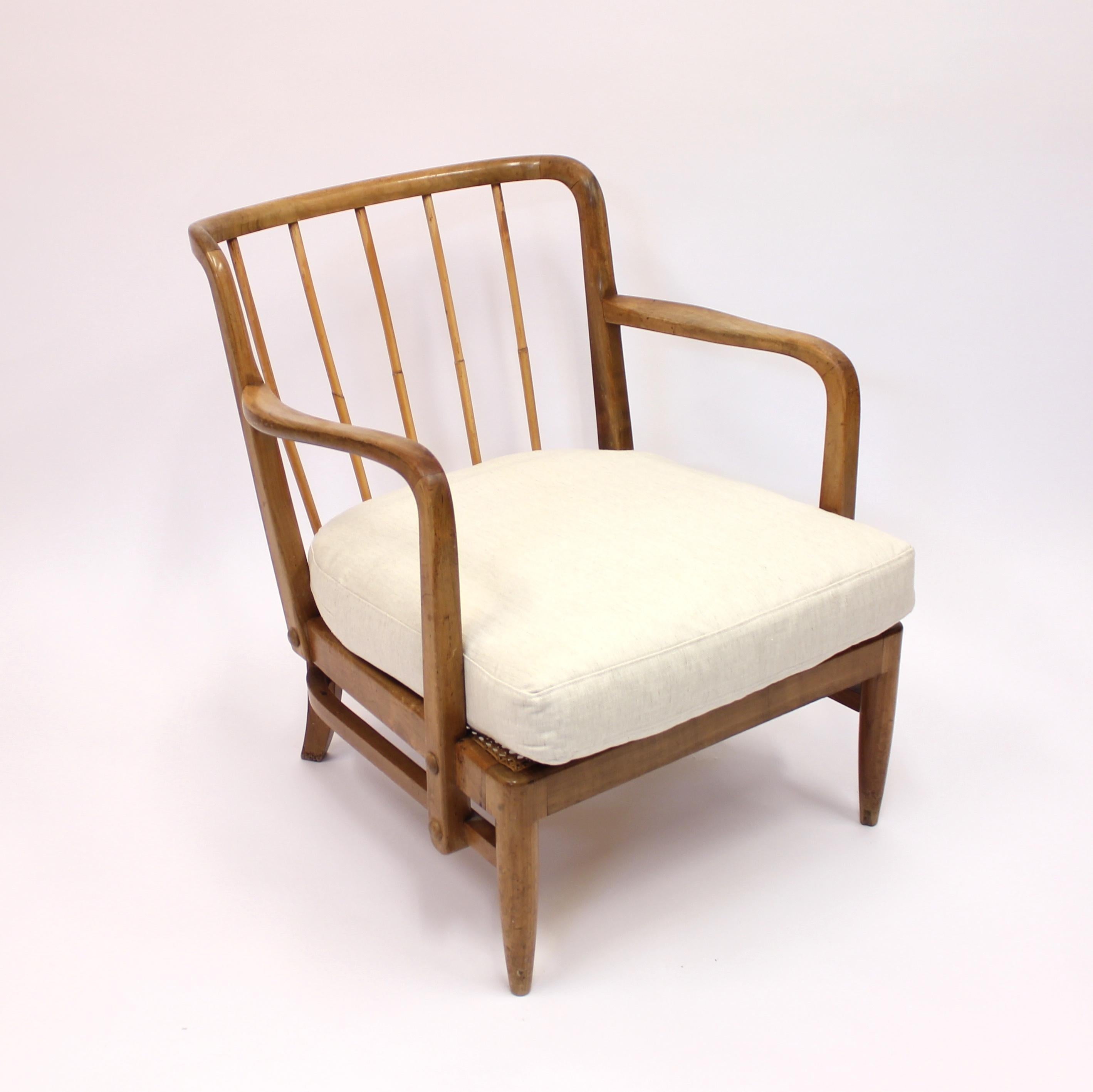 Mid-20th Century Swedish Modern Birch, Bambu & Rattan Longe Chair, Attr. to Otto Schulz, ca 1940 For Sale
