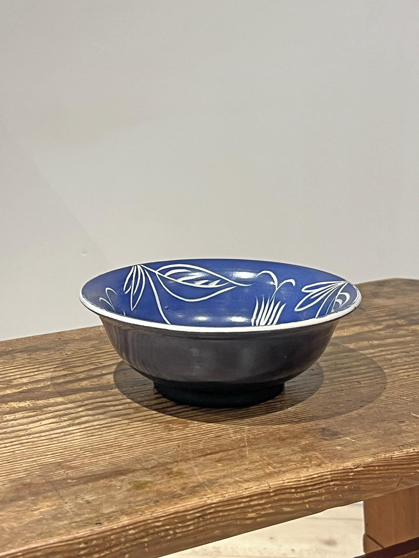 Swedish Modern Bowl, Glazed Earthenware, Bo Fajans, Design Eva Jancke-Björk In Good Condition For Sale In Örebro, SE