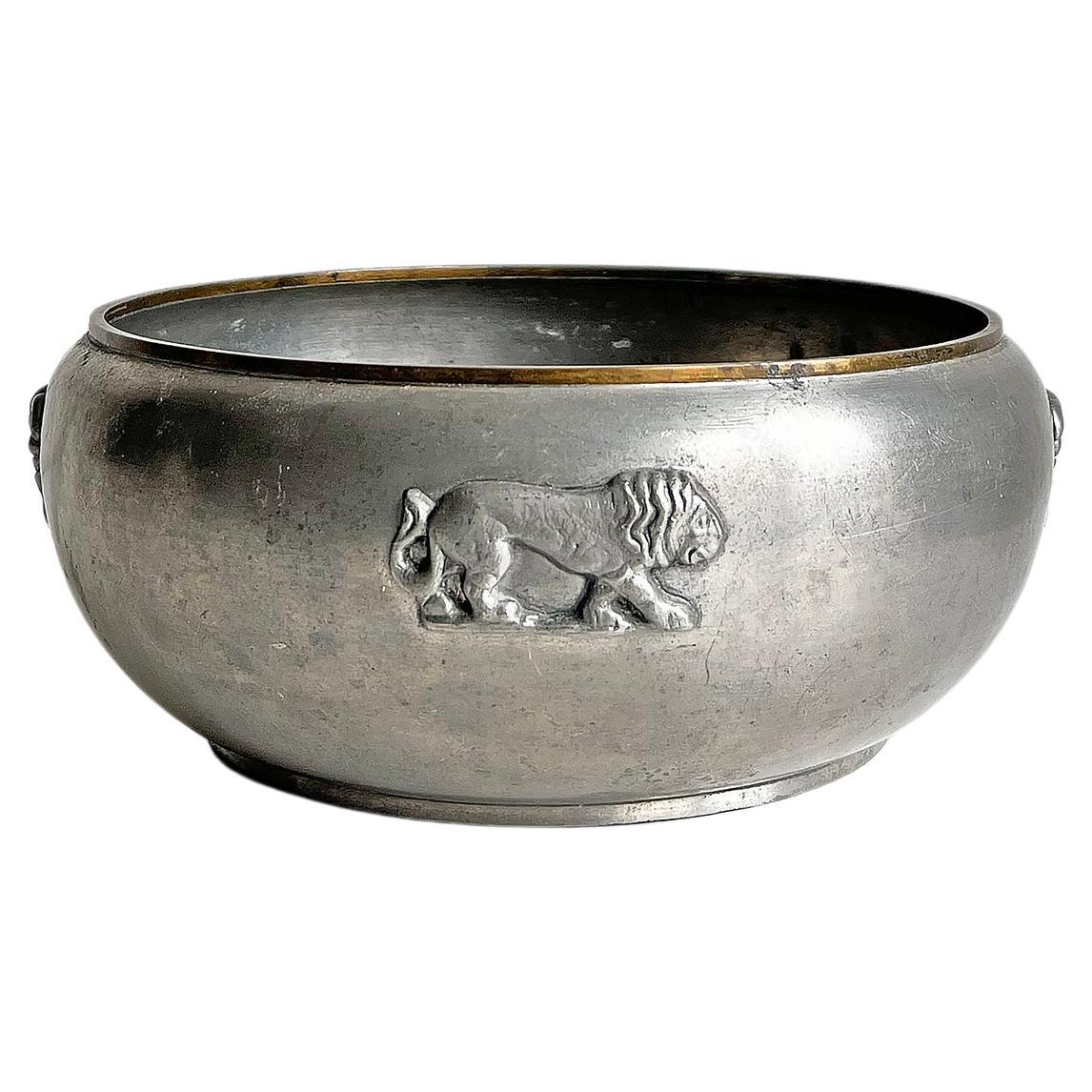 Swedish Modern Bowl in Pewter by GAB, 1930 For Sale