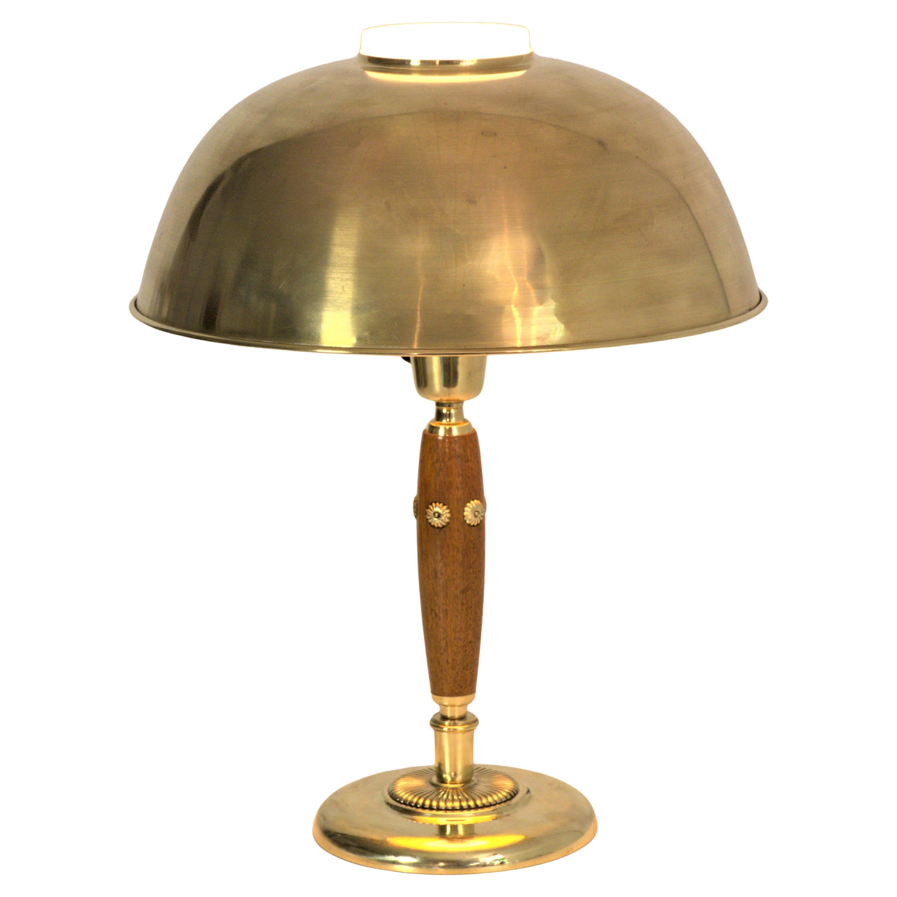 Schwedische moderne Tischlampe aus Messing und Buche von Hans Bergström, 1940er Jahre.