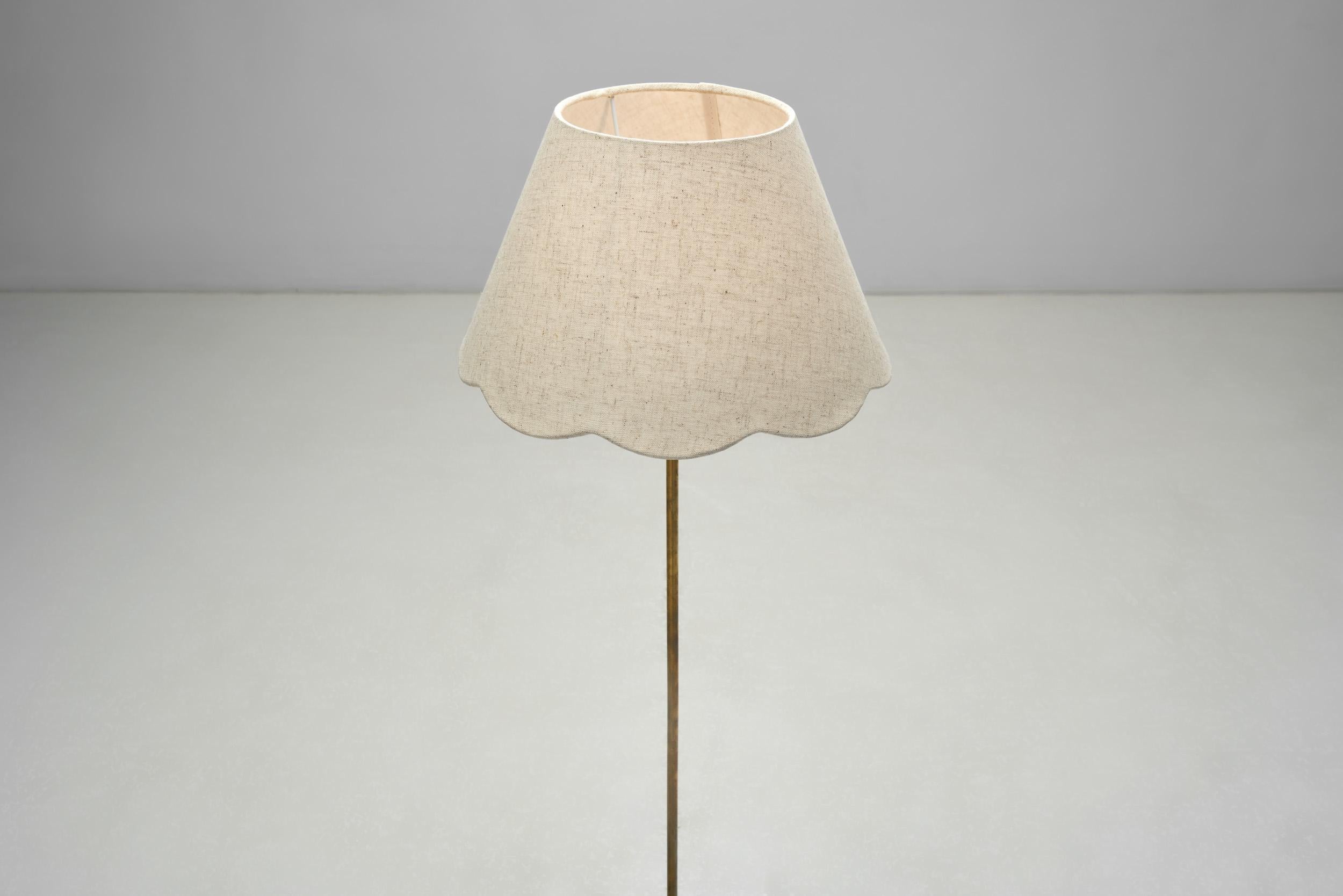 Lampadaire The Modernity en laiton et fonte pour ASEA, Suède années 1950 en vente 3