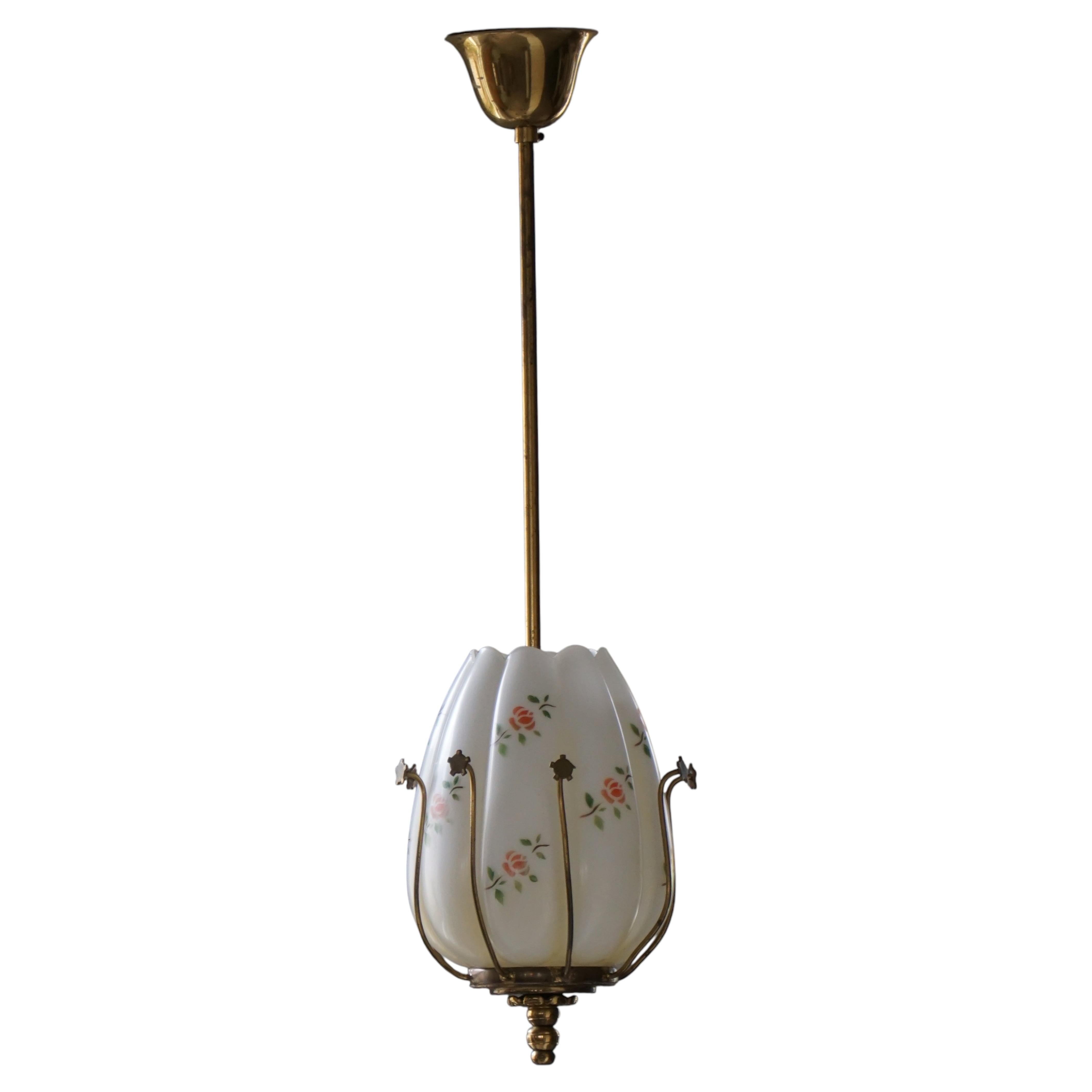 Lampada da soffitto moderna svedese in ottone e vetro con motivi floreali, Svezia, anni '50