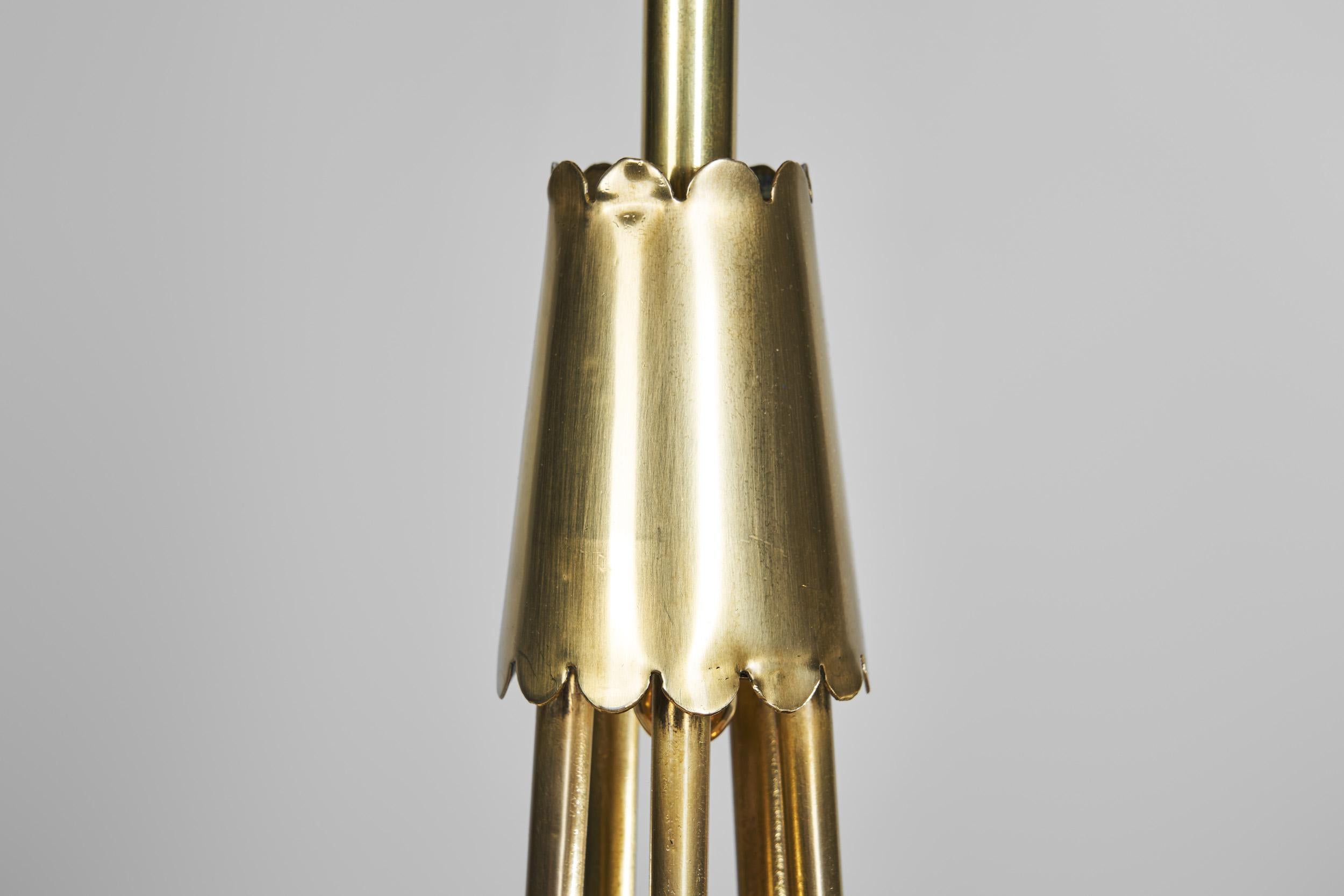 Lustre moderne suédois en laiton et verre, Suède, années 1940 en vente 5