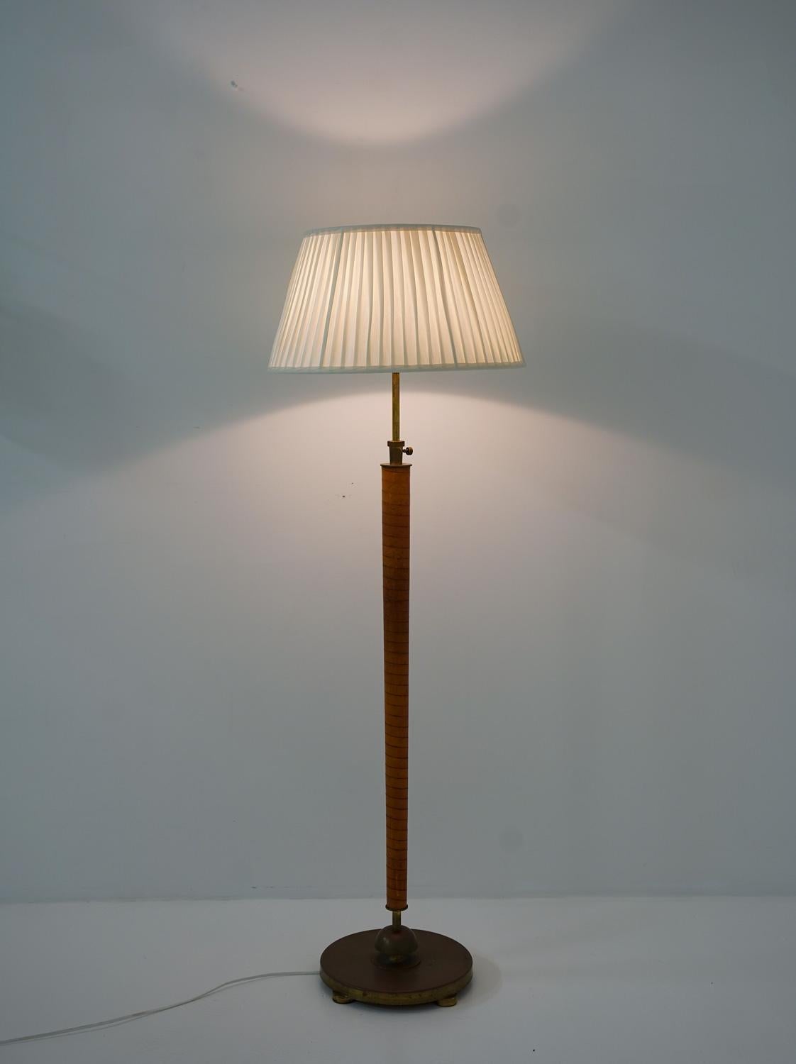 Swedish Modern Brass and Leather Floor Lamp 4
