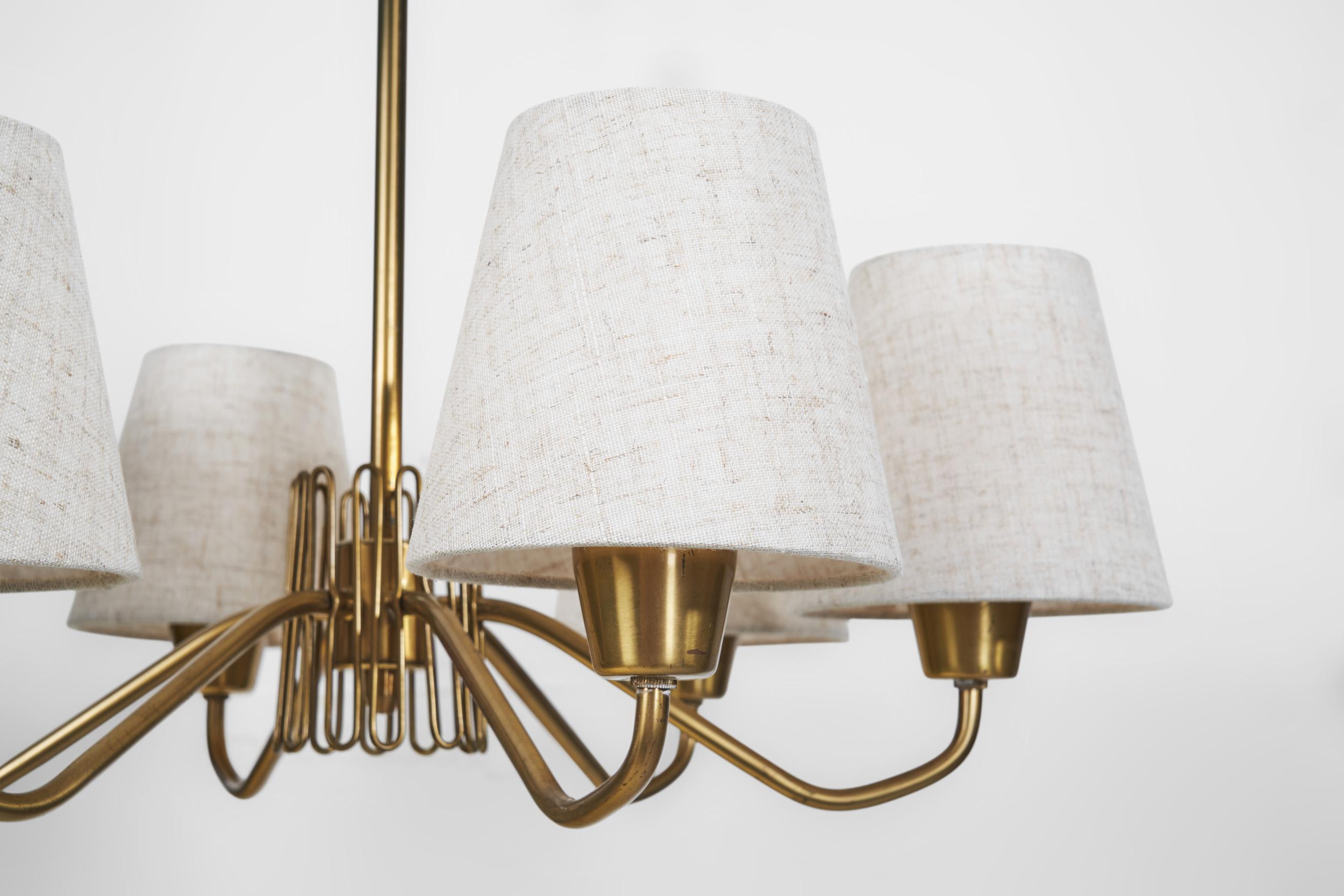 Swedish Modern Brass Ceiling Light with Fabric Shades, Sweden Mid-20th Century For Sale 7