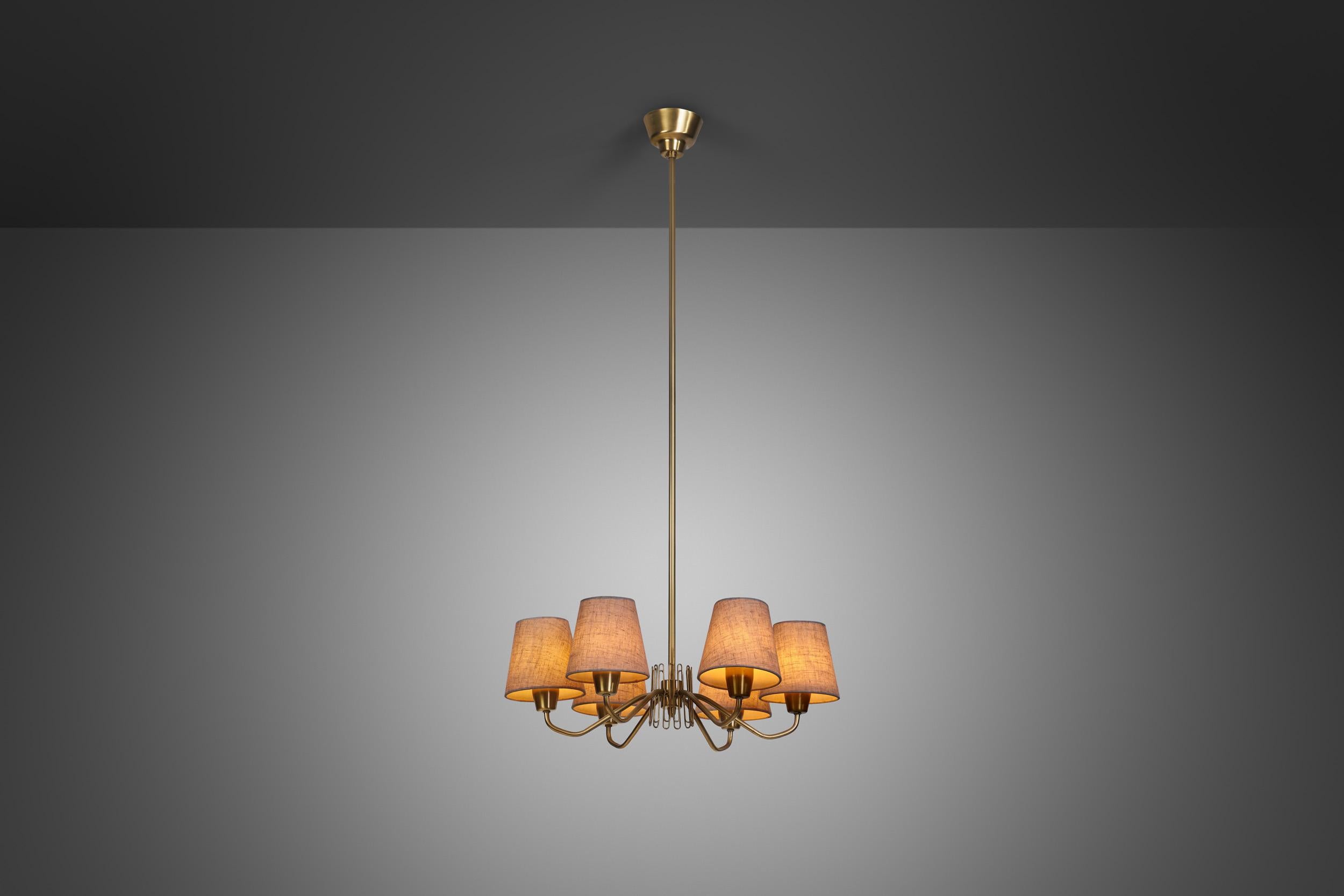 ‎‎Ceiling lighting has been used as a decorative focal point for rooms since the early 20th century. In Scandinavian mid-century design, where interior lighting is of particular importance, designers managed to master the art of soft light without