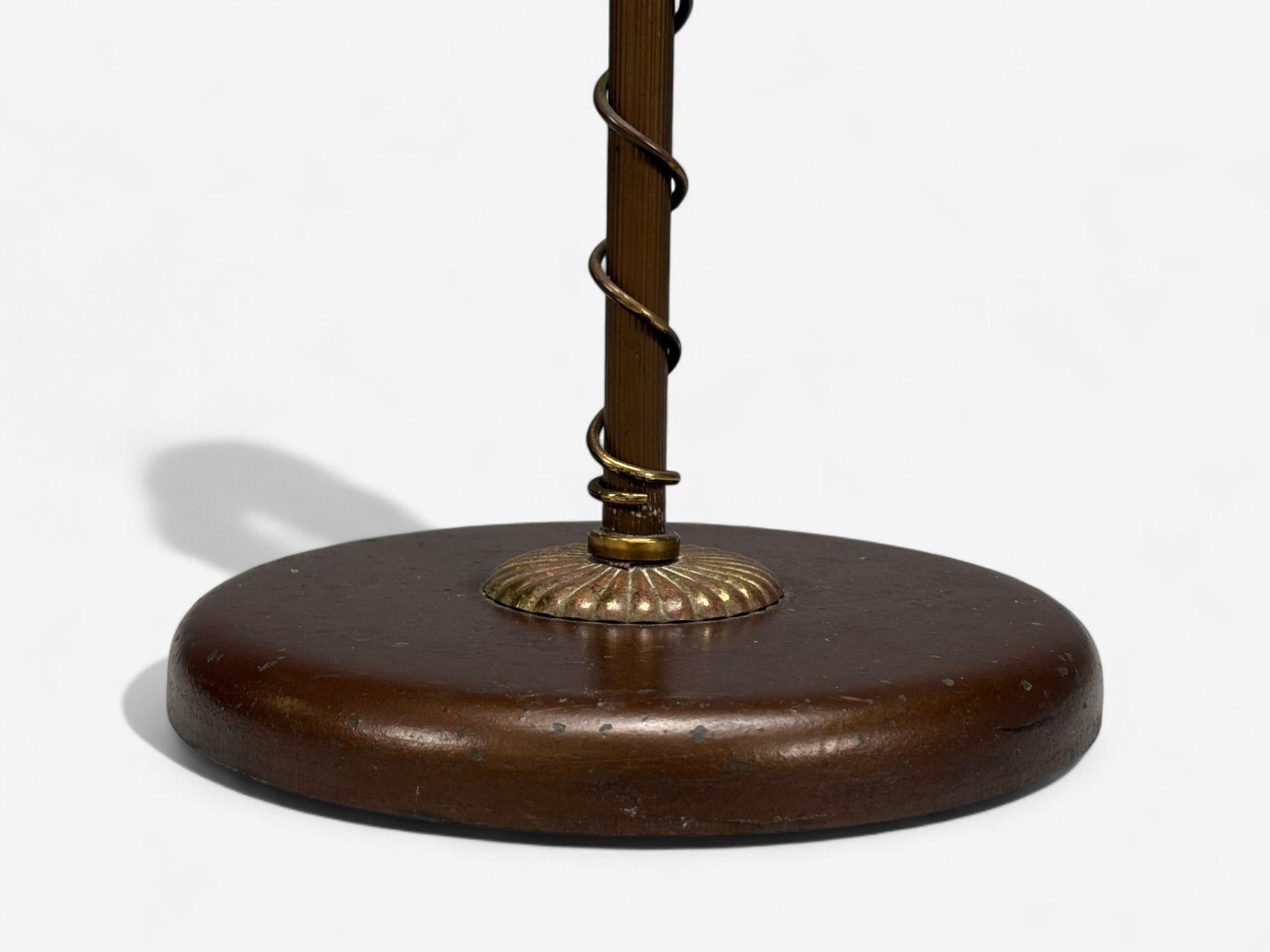 Lampadaire moderne suédois, laiton, tissu, Suède, années 1950 en vente 6