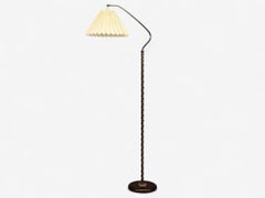 Lampada da terra moderna svedese, ottone, tessuto, Svezia, anni '50