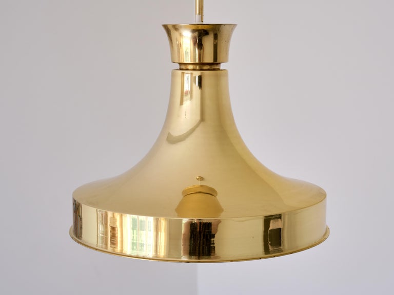 Swedish Modern Brass Pendant Light by Fagerhults Belysning, Sweden,1960s In Good Condition For Sale In The Hague, NL