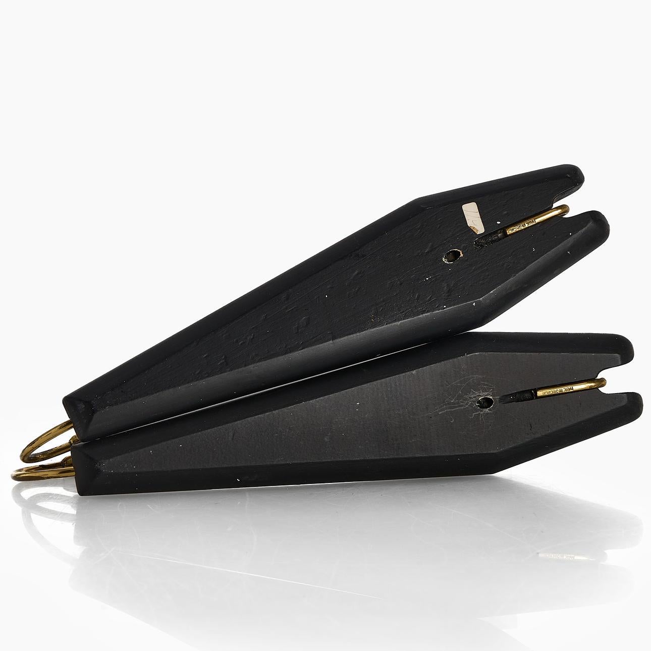 Svedese Applique moderne svedesi in ottone e legno scolpito di Gösta Ahrneberg, anni '50 in vendita