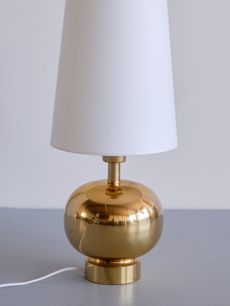 Swedish Modern Brass Table Lamp by Aneta Belysning, Växjö, Sweden, 1970s For Sale 5
