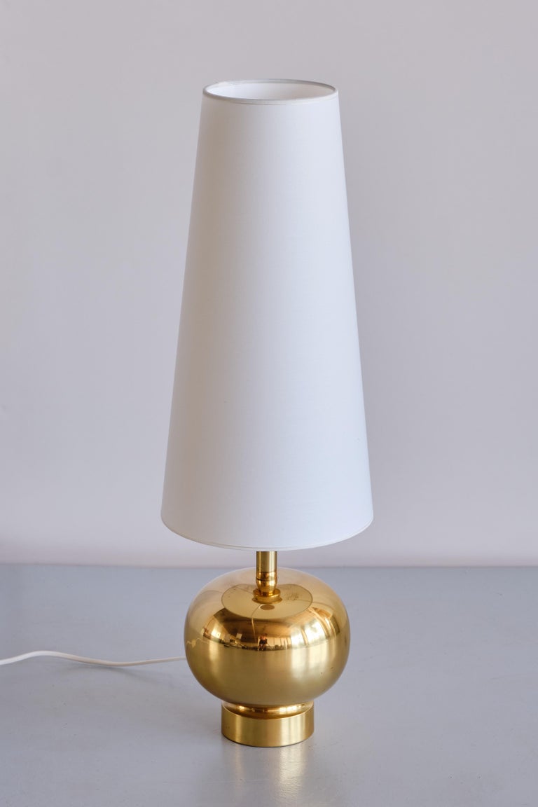Swedish Modern Brass Table Lamp by Aneta Belysning, Växjö, Sweden, 1970s For Sale 1