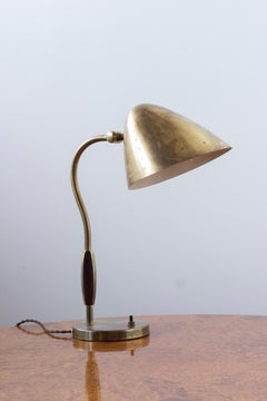 Swedish modern brass table lamp model 8410 by Karl Borén for Boréns, 1930-40s