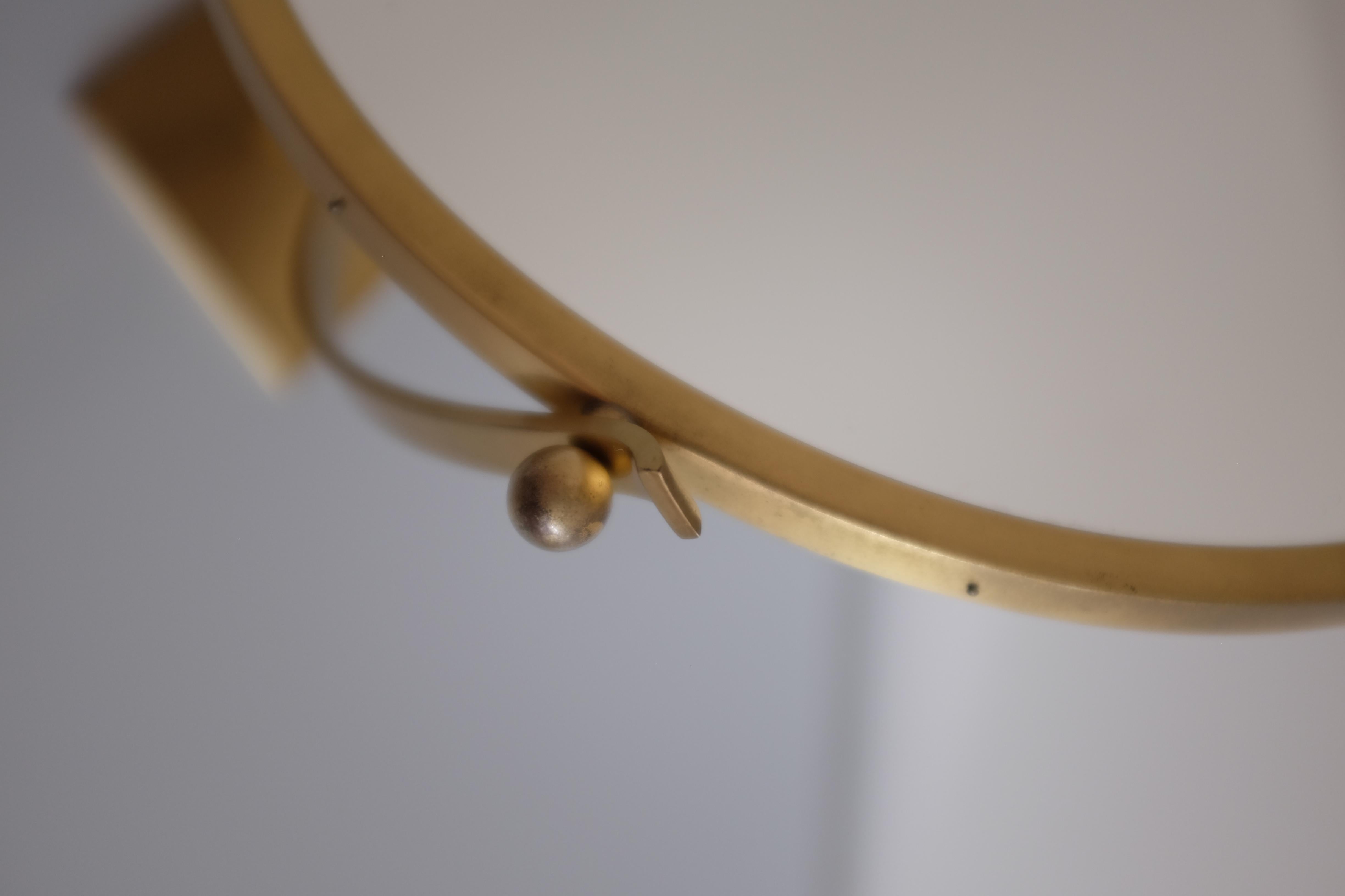 Miroir de table moderne suédois en laiton par Ystad Metall en vente 1