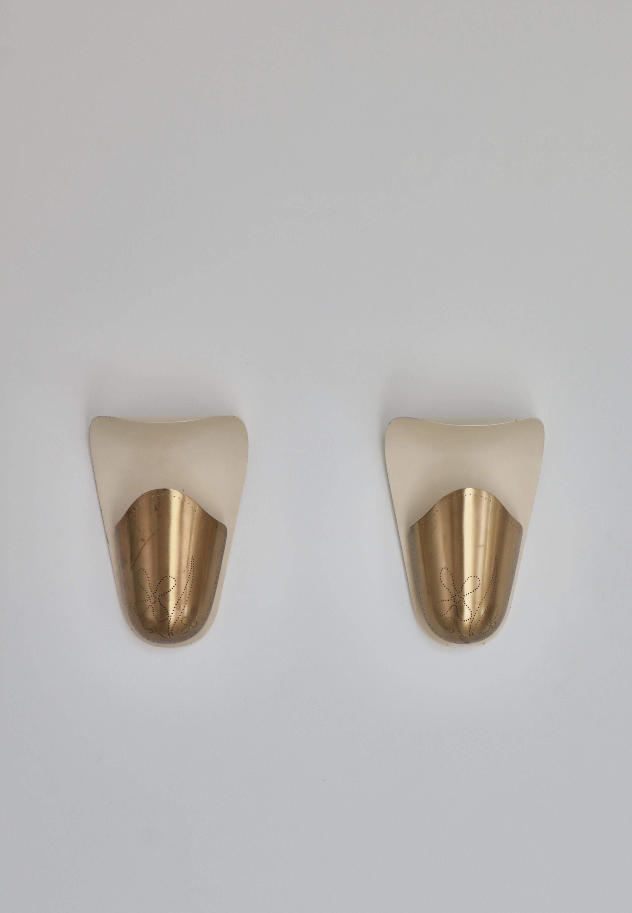 Swedish Modern Brass Wall Sconces by Harald Notini for Böhlmarks, 1940s 3