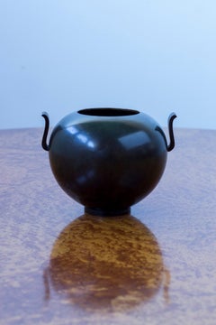 Swedish modern Bronze vase model 121 by GAB, Guldsmedaktiebolaget, 1930s