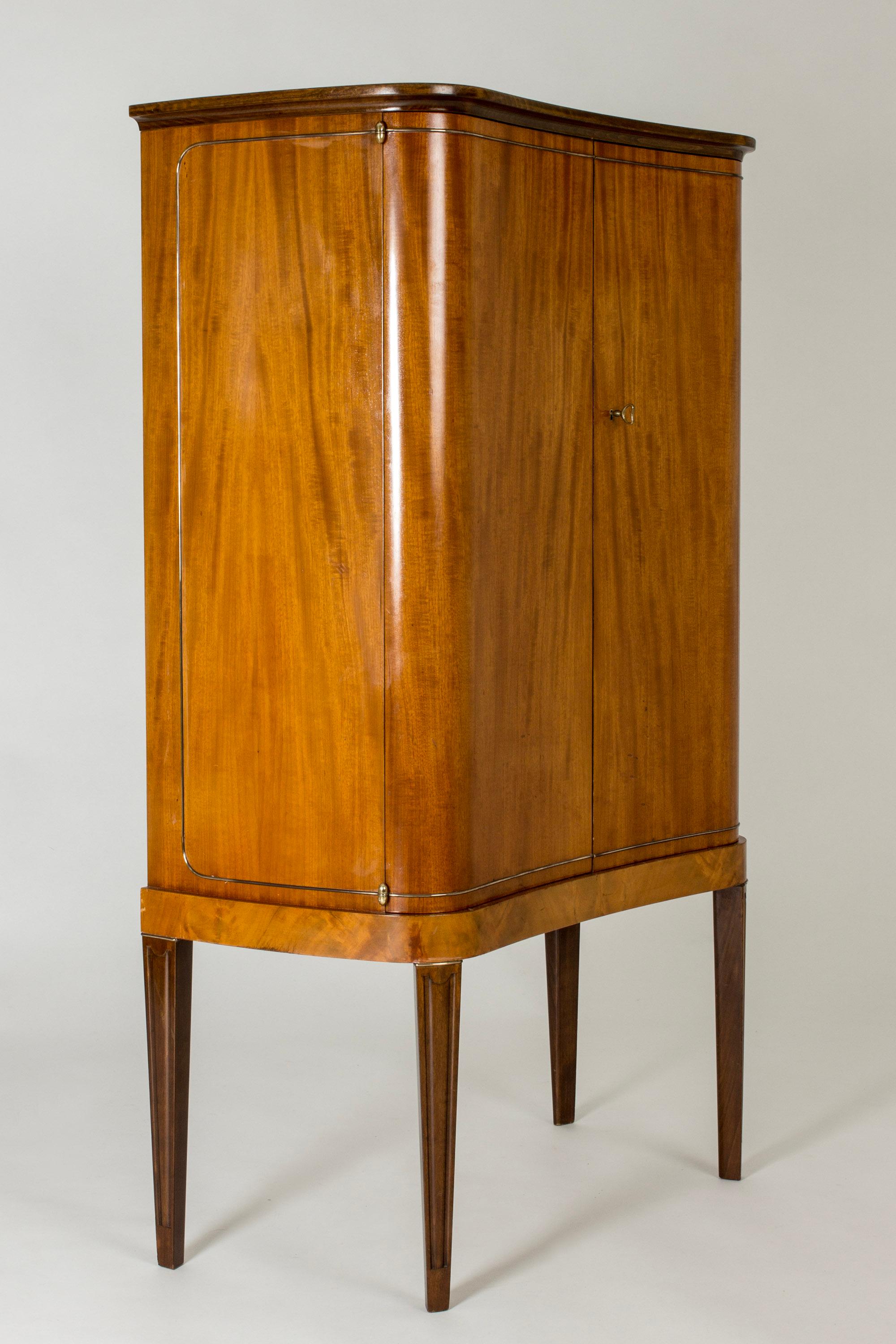 Swedish Modern Cabinet by Axel Bäck, Sweden, 1940s 3