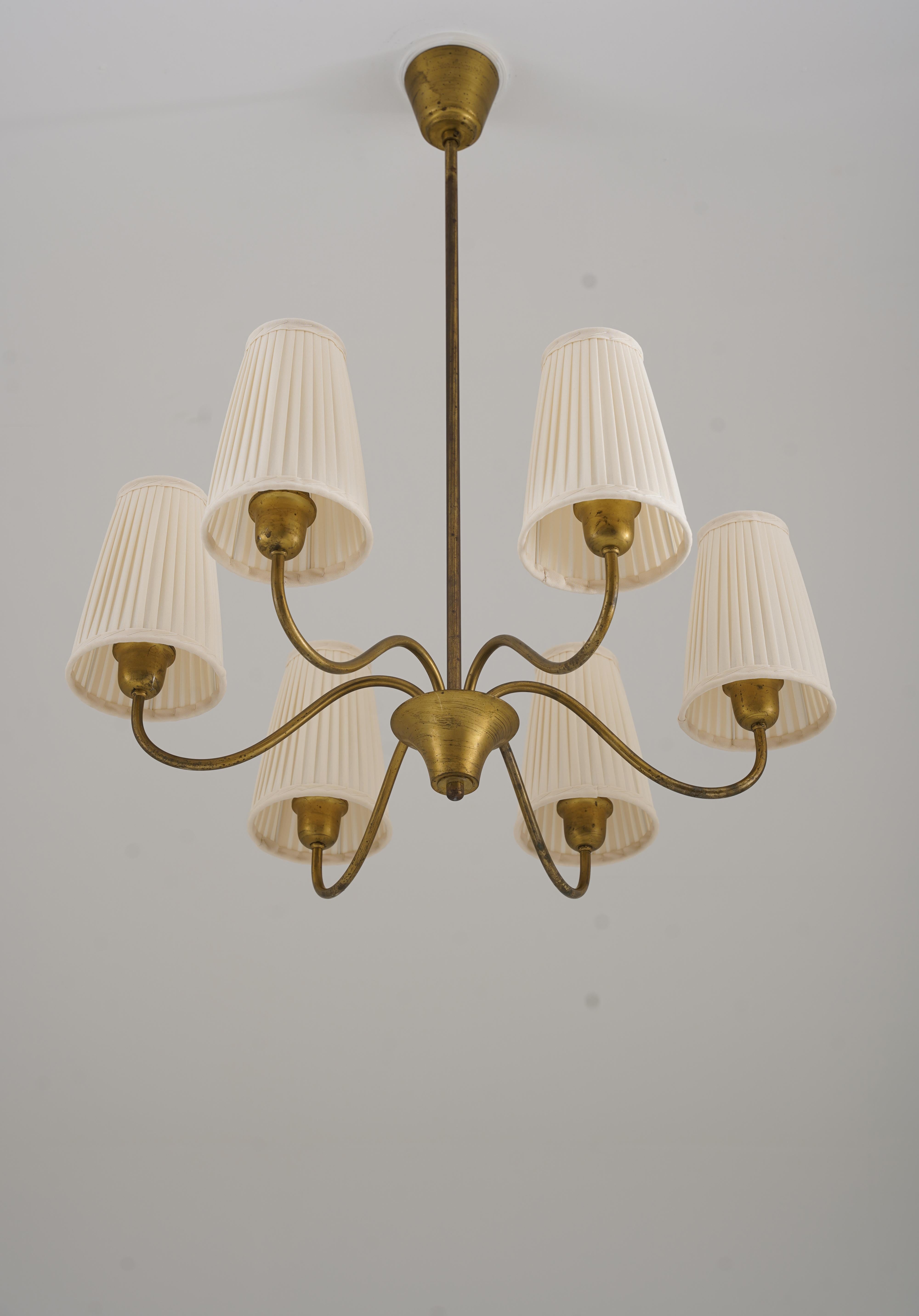 Svedese Lampadario moderno svedese di Böhlmarks in ottone, anni '40 in vendita