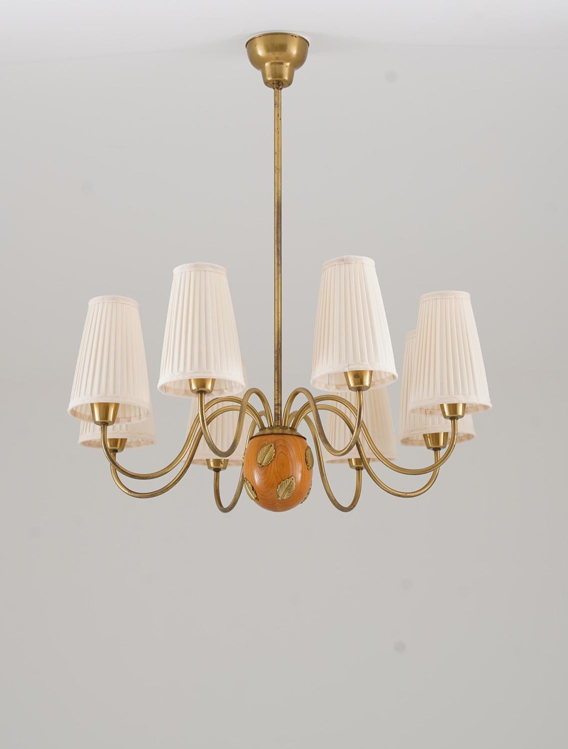 Scandinavo moderno Lampadario moderno svedese di Hans Bergström in vendita