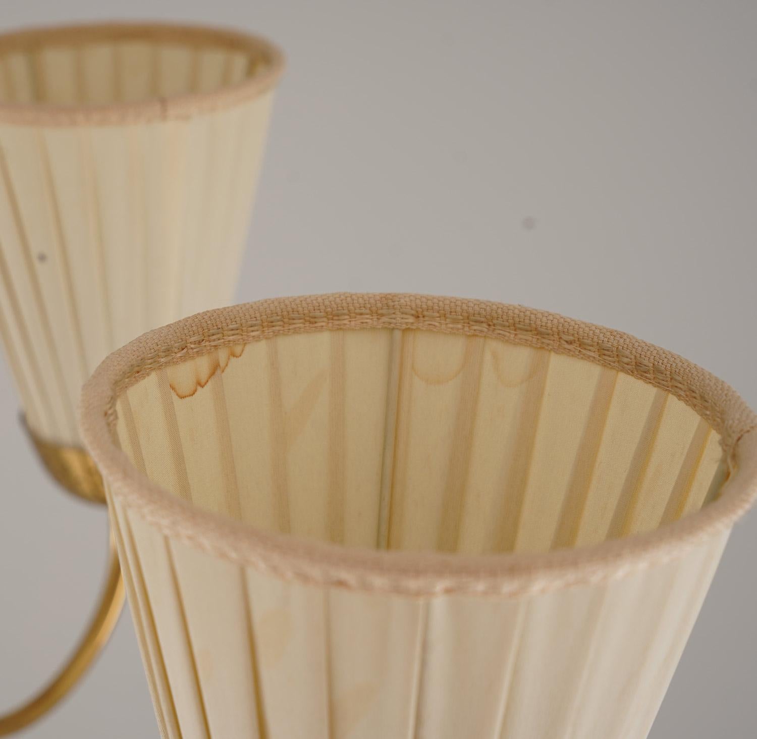 Ottone Lampadario moderno svedese in ottone di Bergboms in vendita