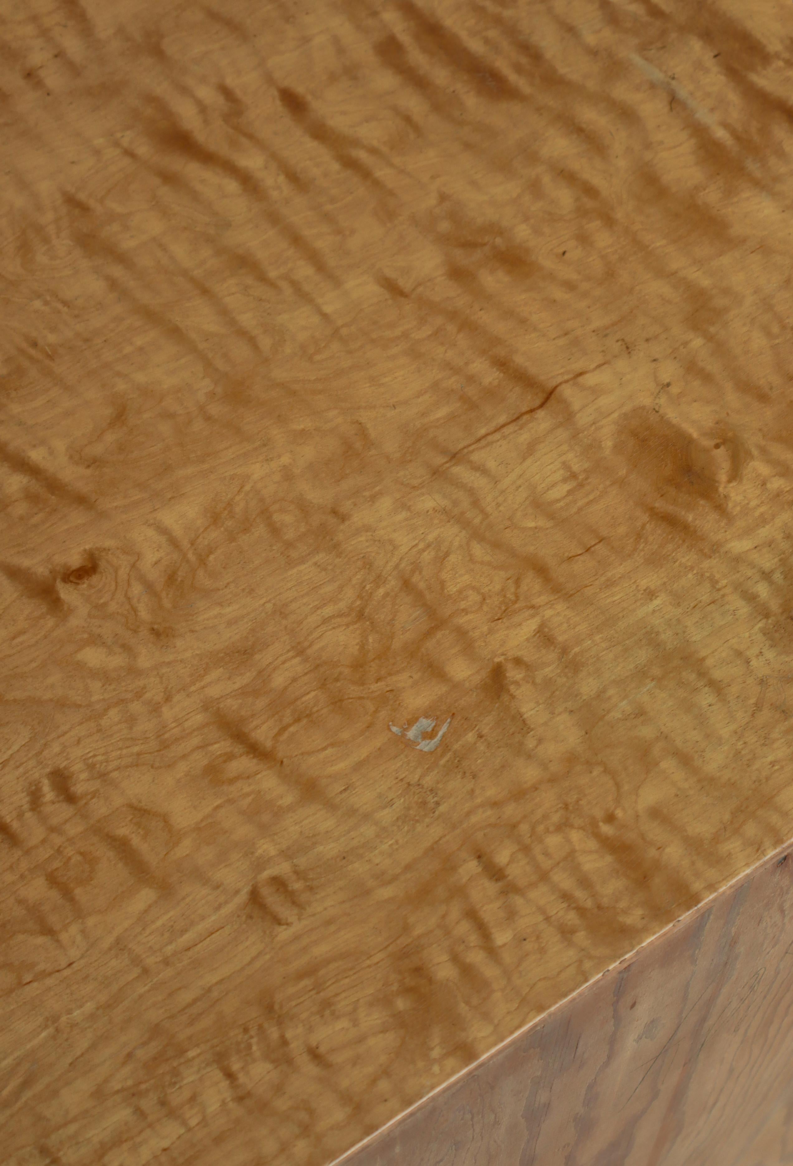 Swedish Modern Chest of Drawers by Axel Larsson in Birchwood, Bodafors, 1930s For Sale 10