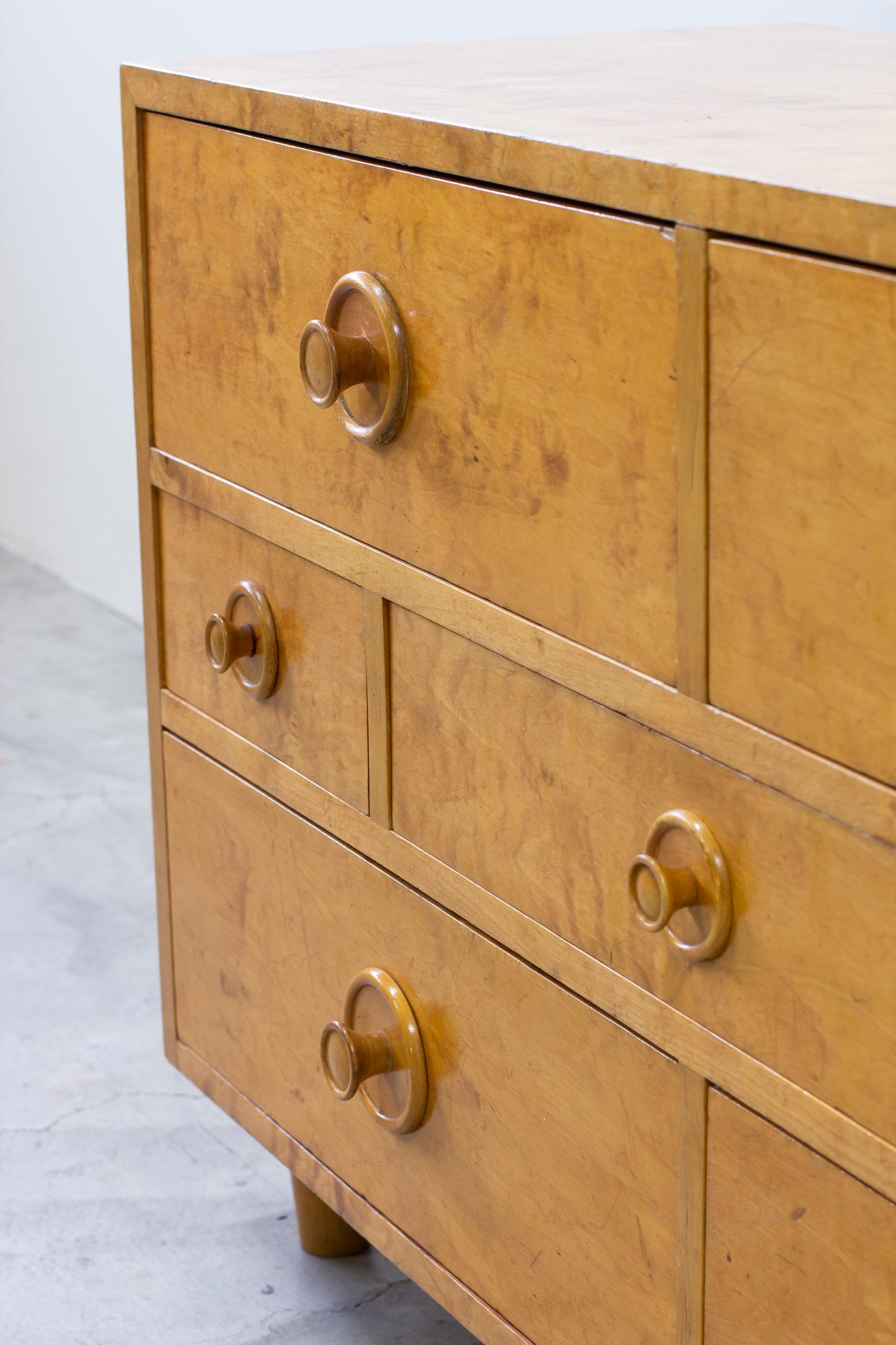 Swedish modern chest of drawers in flame birch, in the style of Josef Frank For Sale 1
