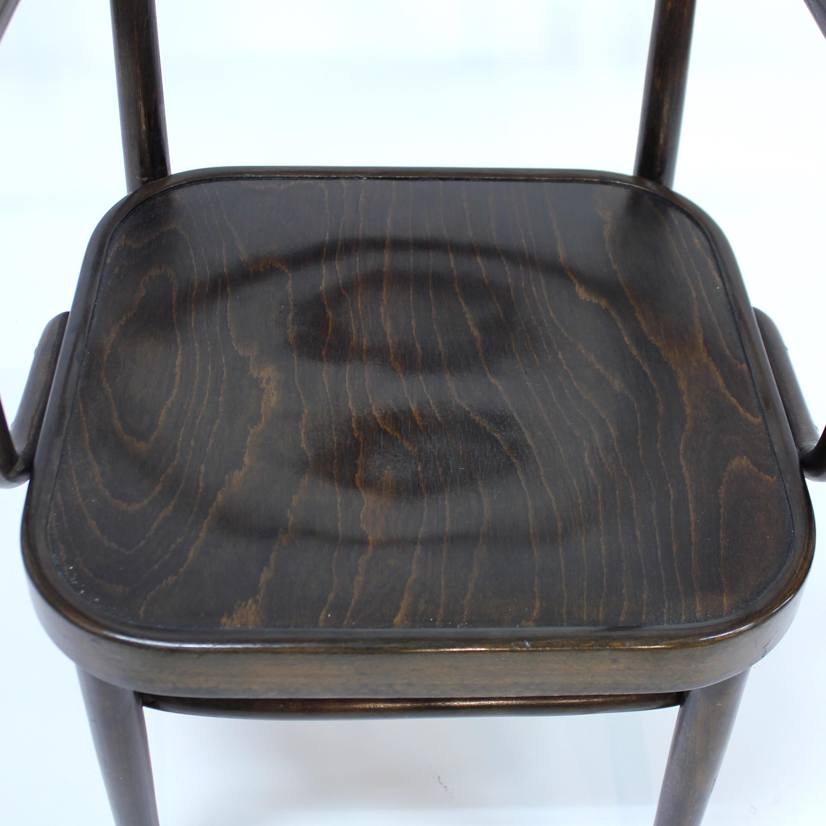 Adolf Schneck, rare A 64 F Bentwood armhair for Thonet, 1929 For Sale 3